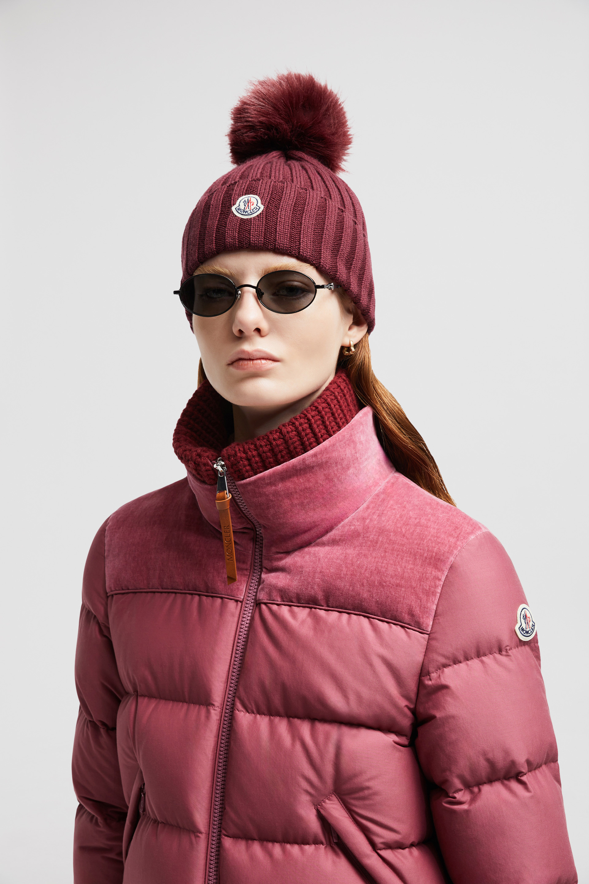 Moncler beanie pom online