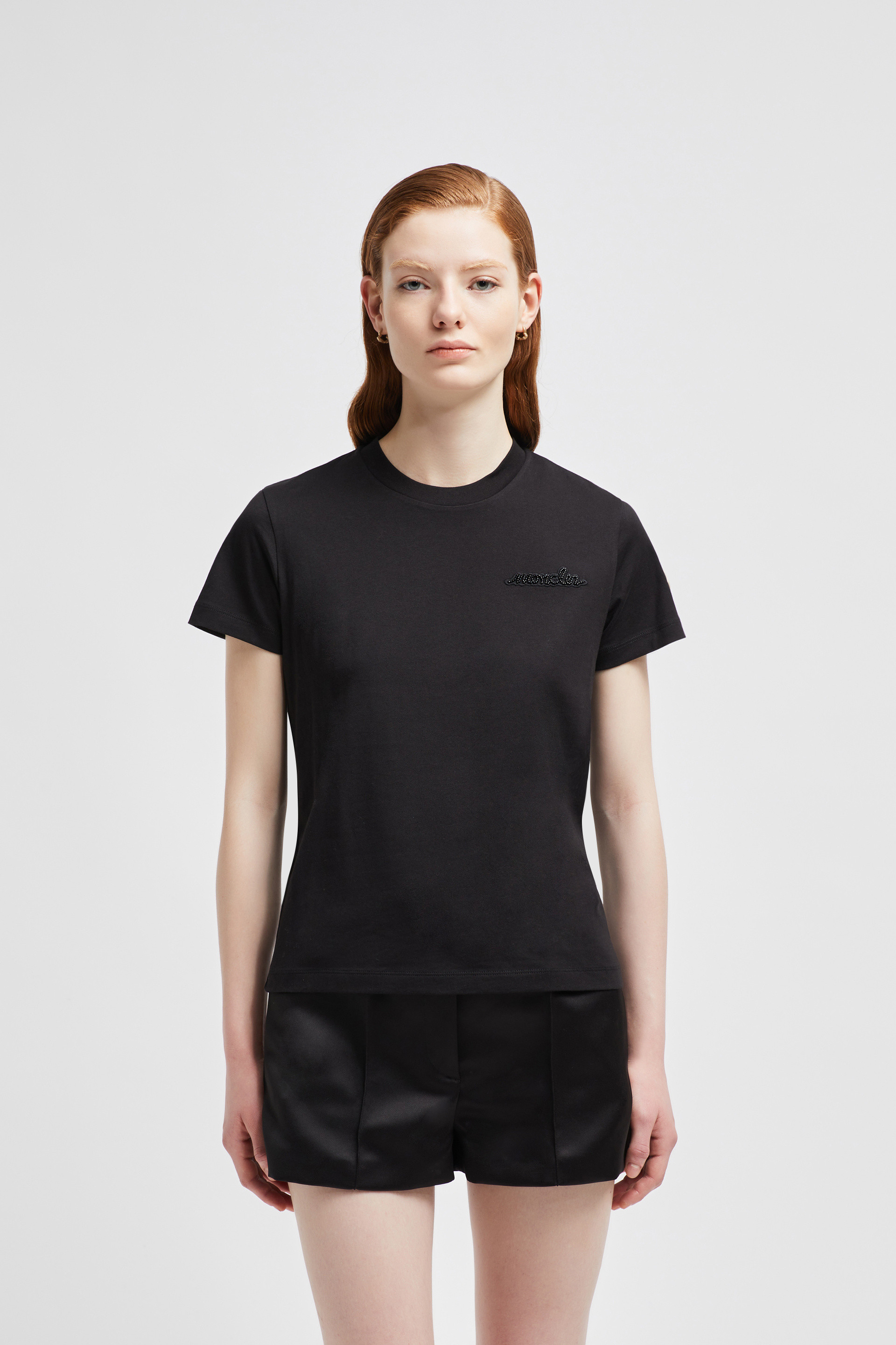 ブラック Tシャツ : トップ＆Tシャツ 向けの レディース | モンクレール