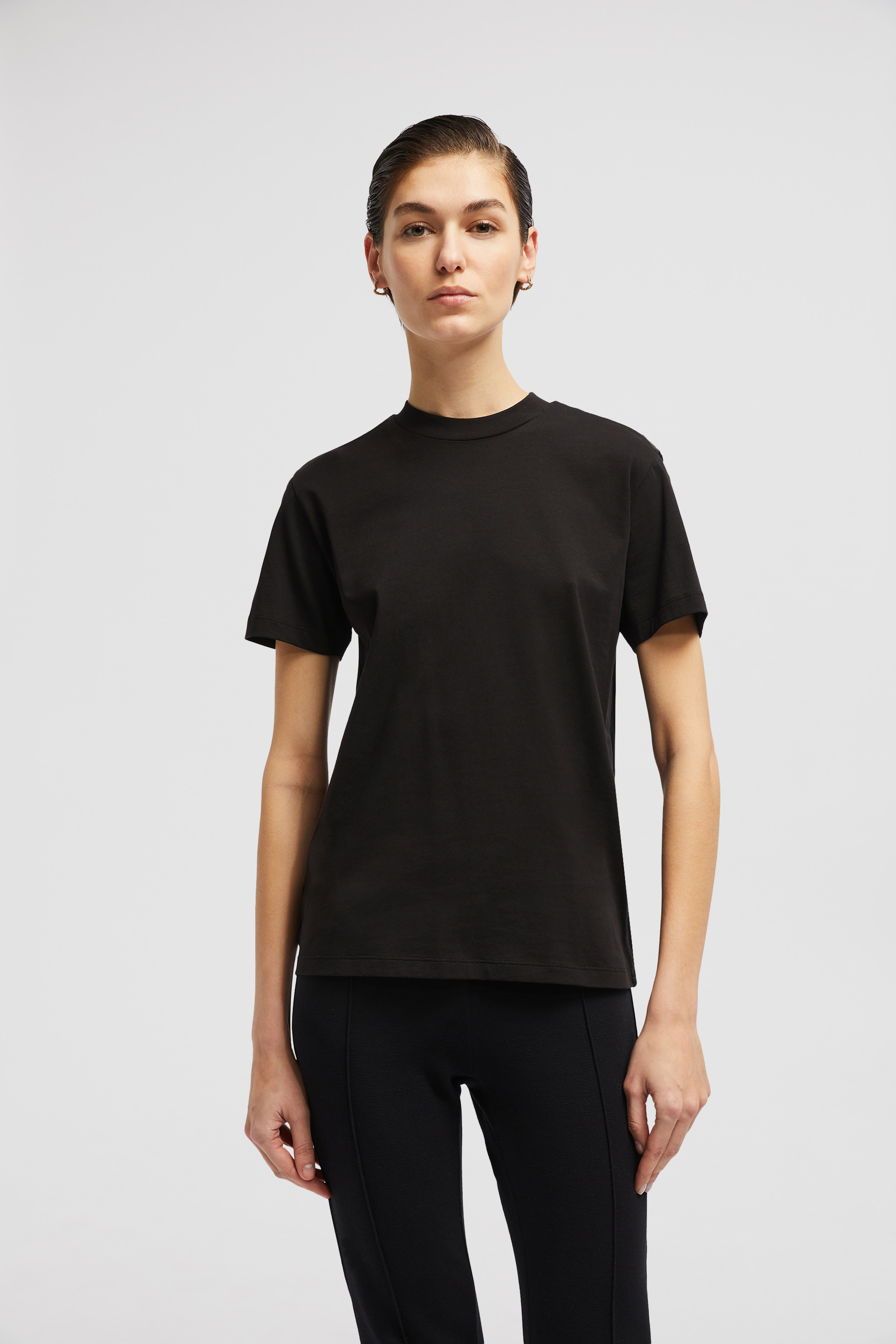 MONCLER ブラック Vネック Tシャツ s-musee_360727950