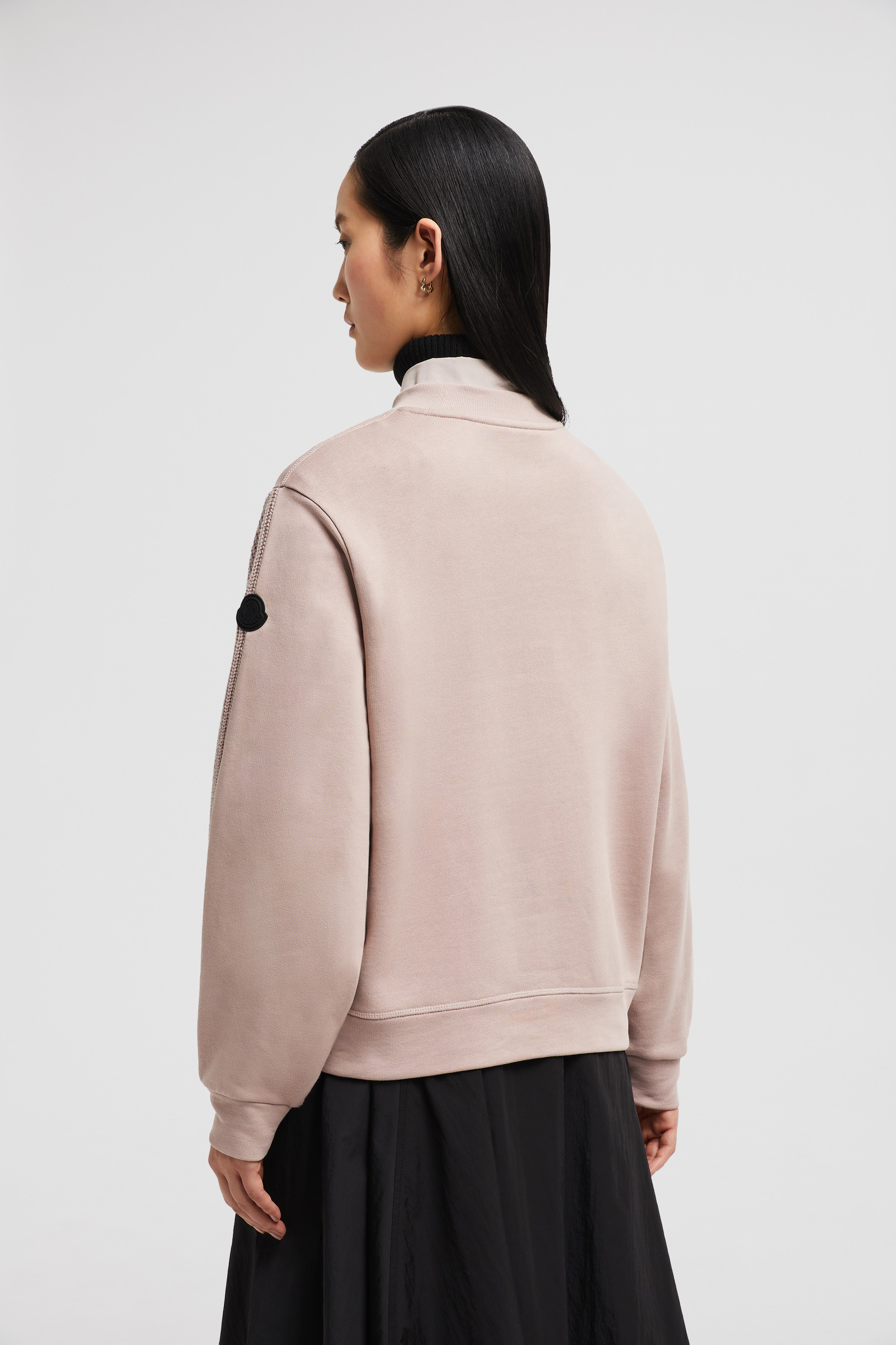 【関税込み】Moncler ピンク ロゴパッチ スウェットシャツ MONCLER 未使用品☆国内正規品 2022年 モンクレール BADY フード