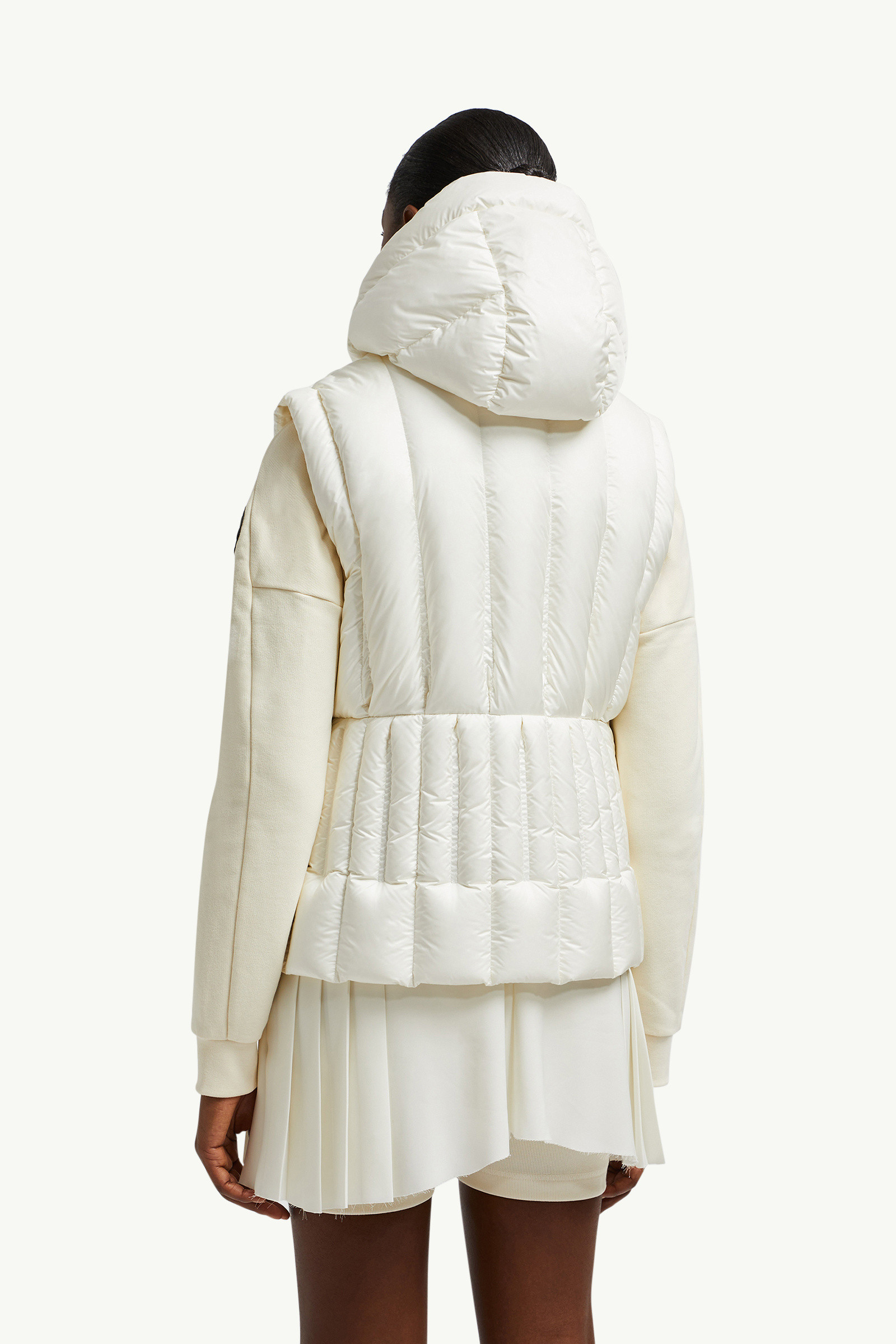 【MONCLER】Moncler x Lulu Li Posterusショトダウンジャケット Special Projects 向けの - Moncler x Lulu Li | モンクレール