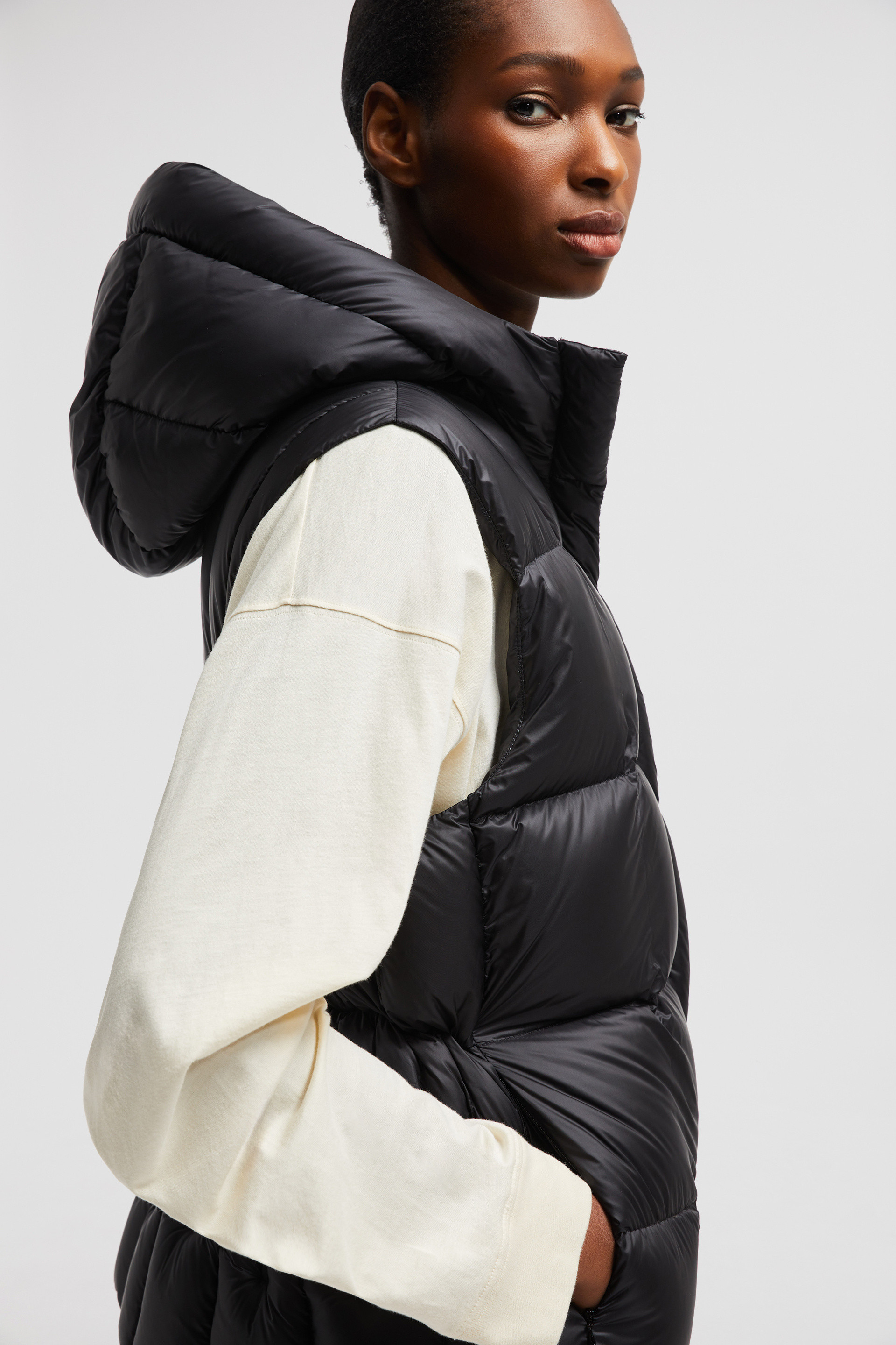 MONCLER 新作入荷 – TIME AFTER TIME