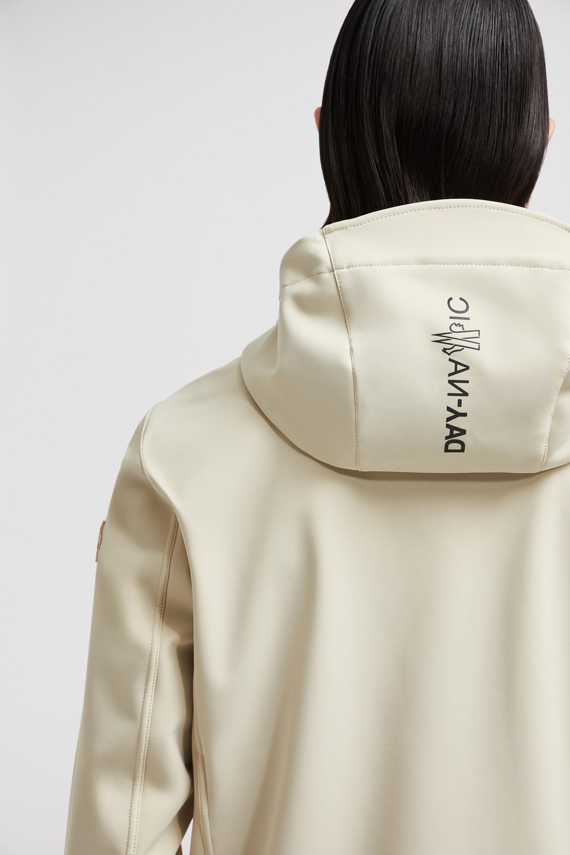 関税込 MONCLER | CORMET HOODED SHELL JACKET Beige Cormet Hooded Shell Jacket - Windbreakers & Raincoats