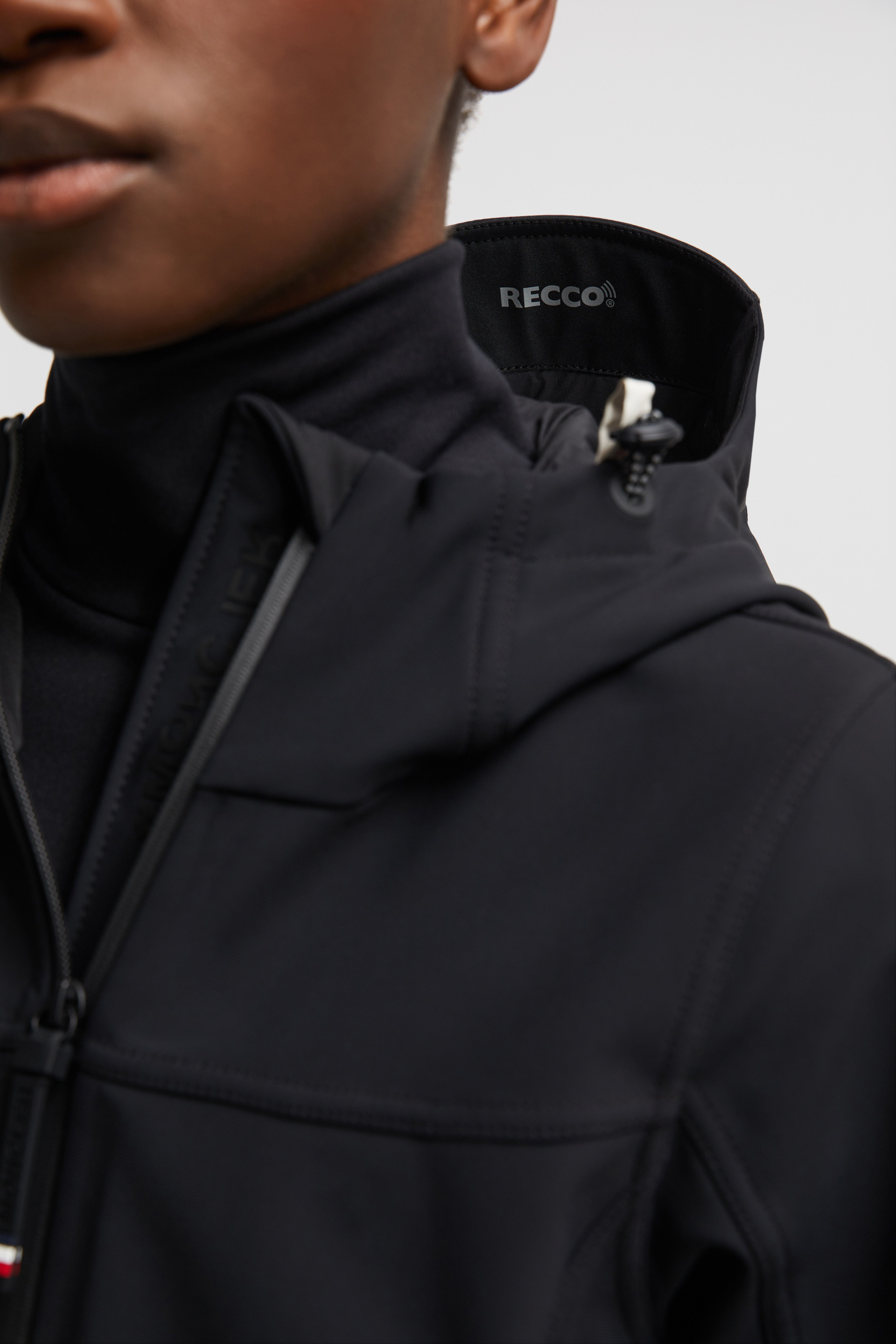 関税込 Moncler ZUMELES HOODED SHELL JACKET Black Zumeles Hooded Shell Jacket - Windbreakers & Raincoats
