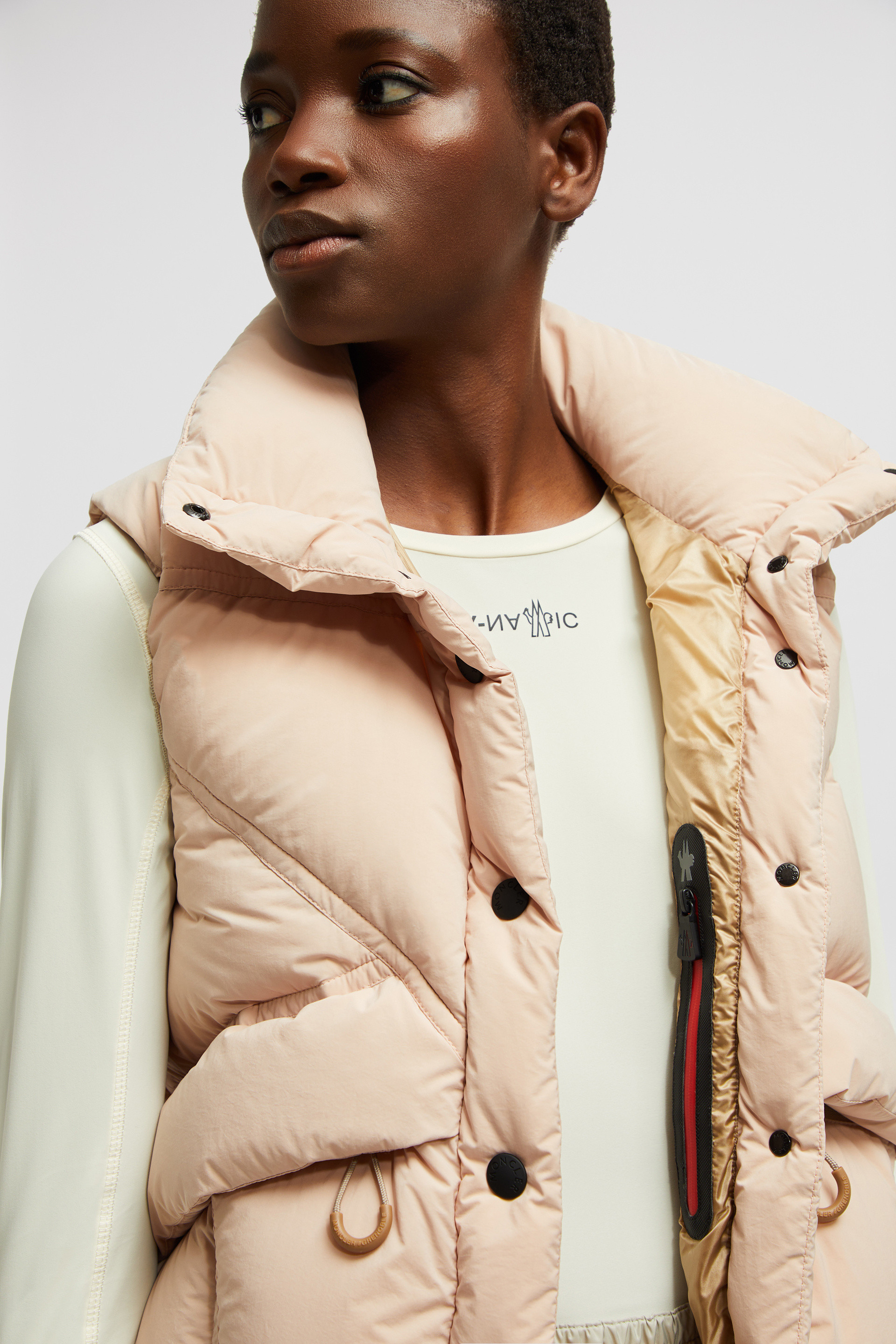 関税込 Moncler MAROLIES DOWN GILET Vest J20981A000195386251U 関税込 Moncler MAROLIES DOWN GILET Vest J20981A000195386251U