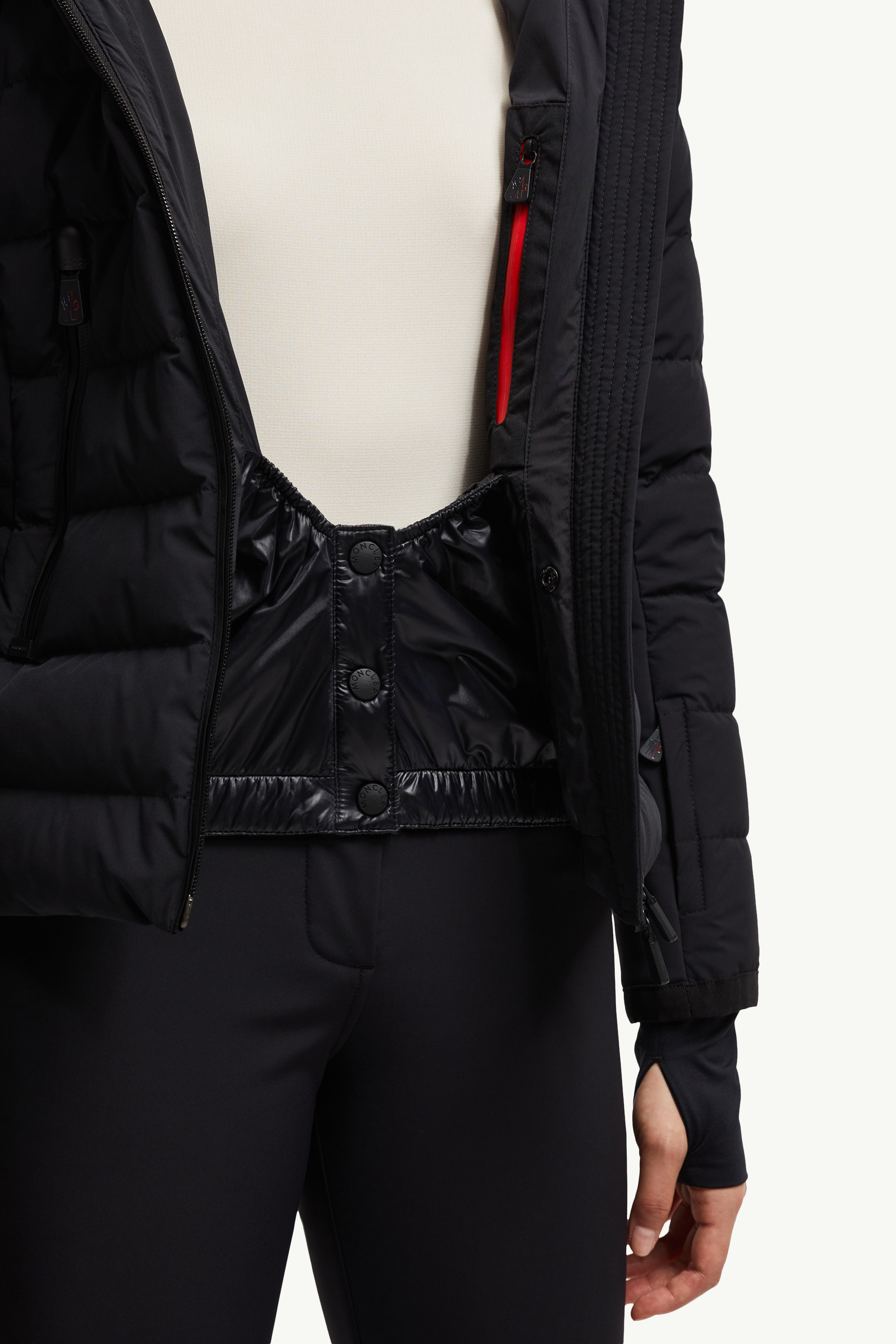 関税負担なし☆MONCLER Lamouraダウンスキージャケット ブラック Lamouraダウンスキージャケット : ショートダウン