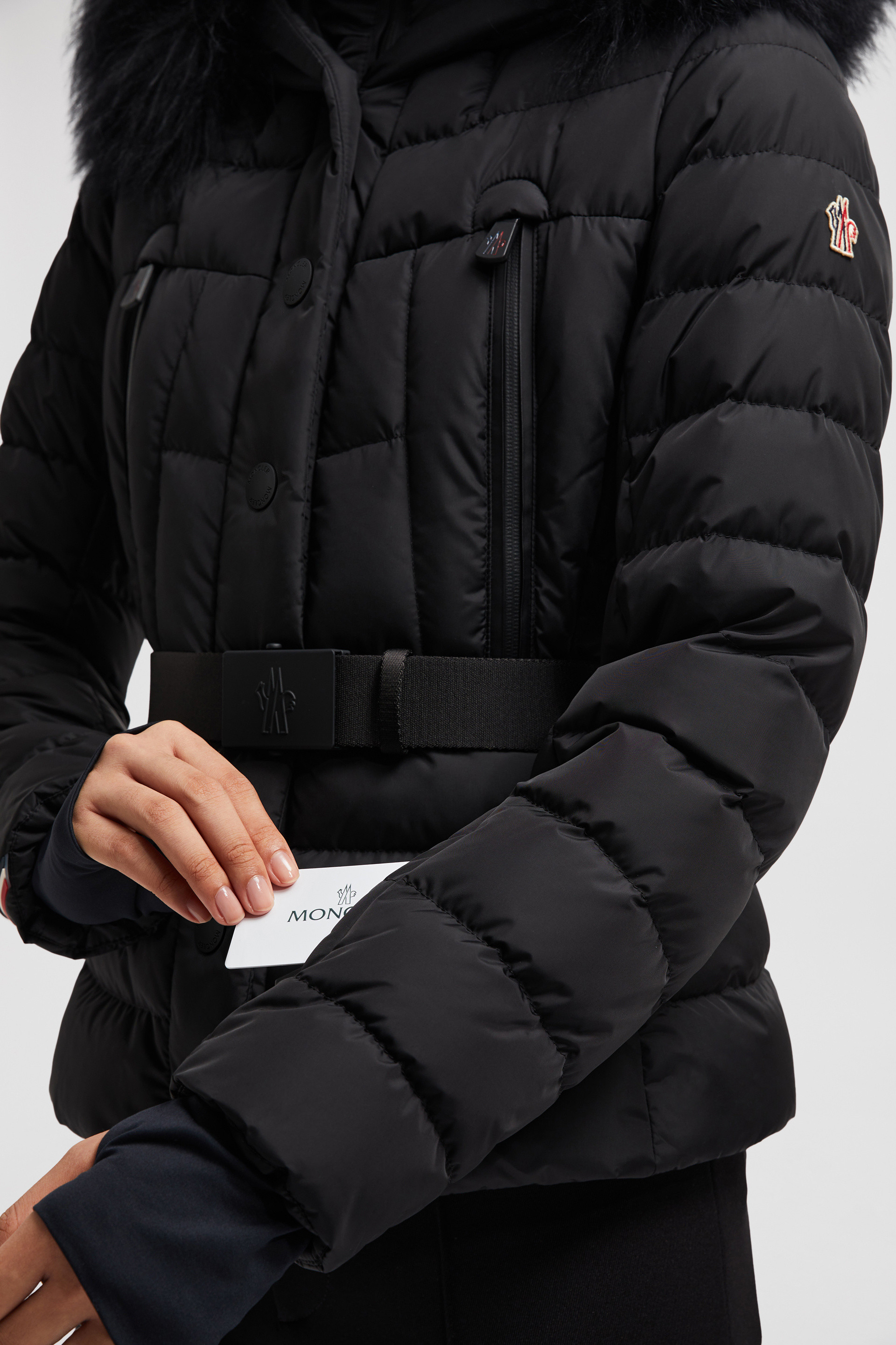 Doudoune femme moncler shops pas cher