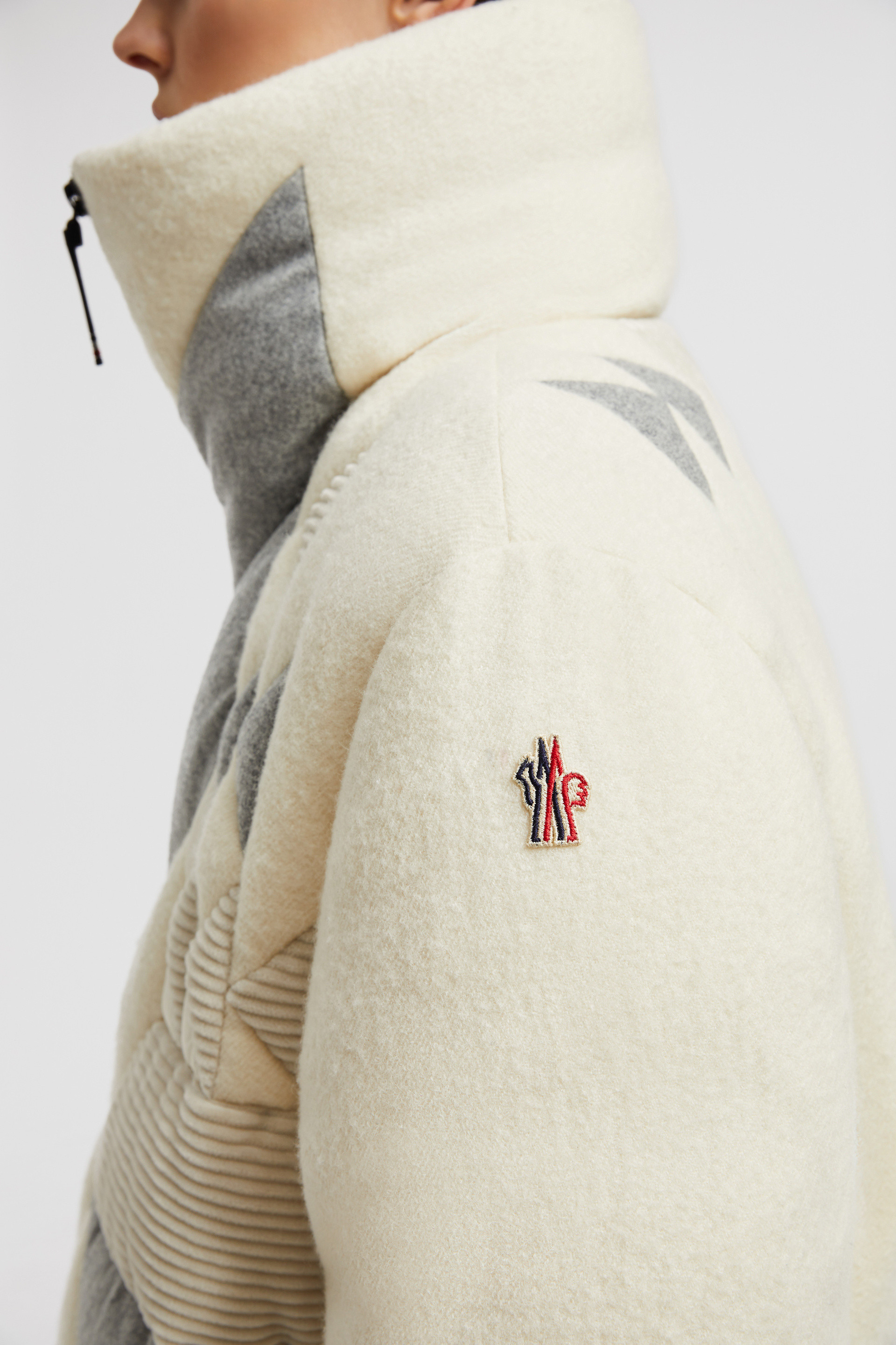 MONCLER | Leutasch Patchwork-Quilted Wool Down Jacket 関税込 White & Gray Leutasch Patchwork-Quilted Wool Short Down