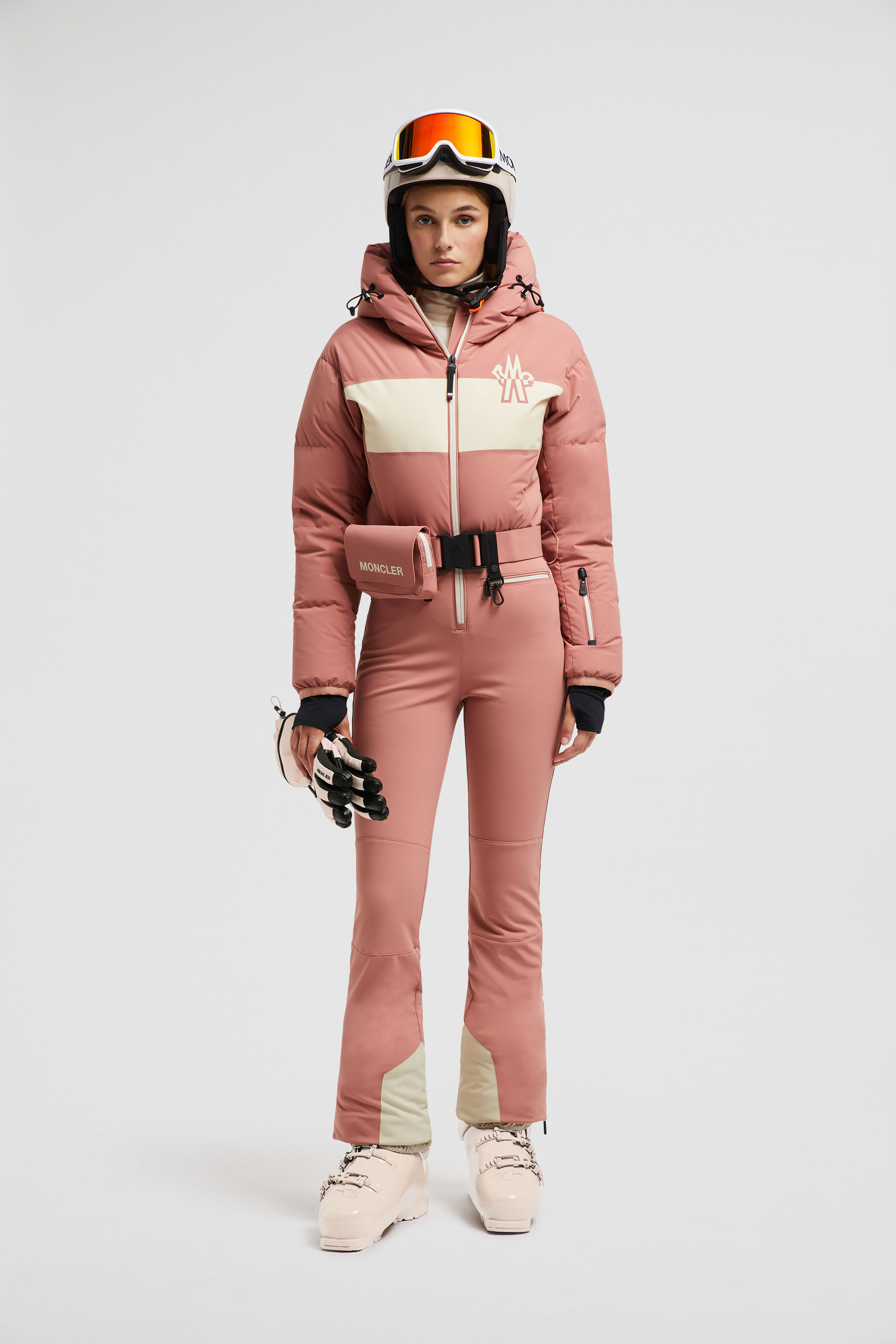 White Pink Down Filled Ski Suit Trousers Shorts for Women Moncler SE