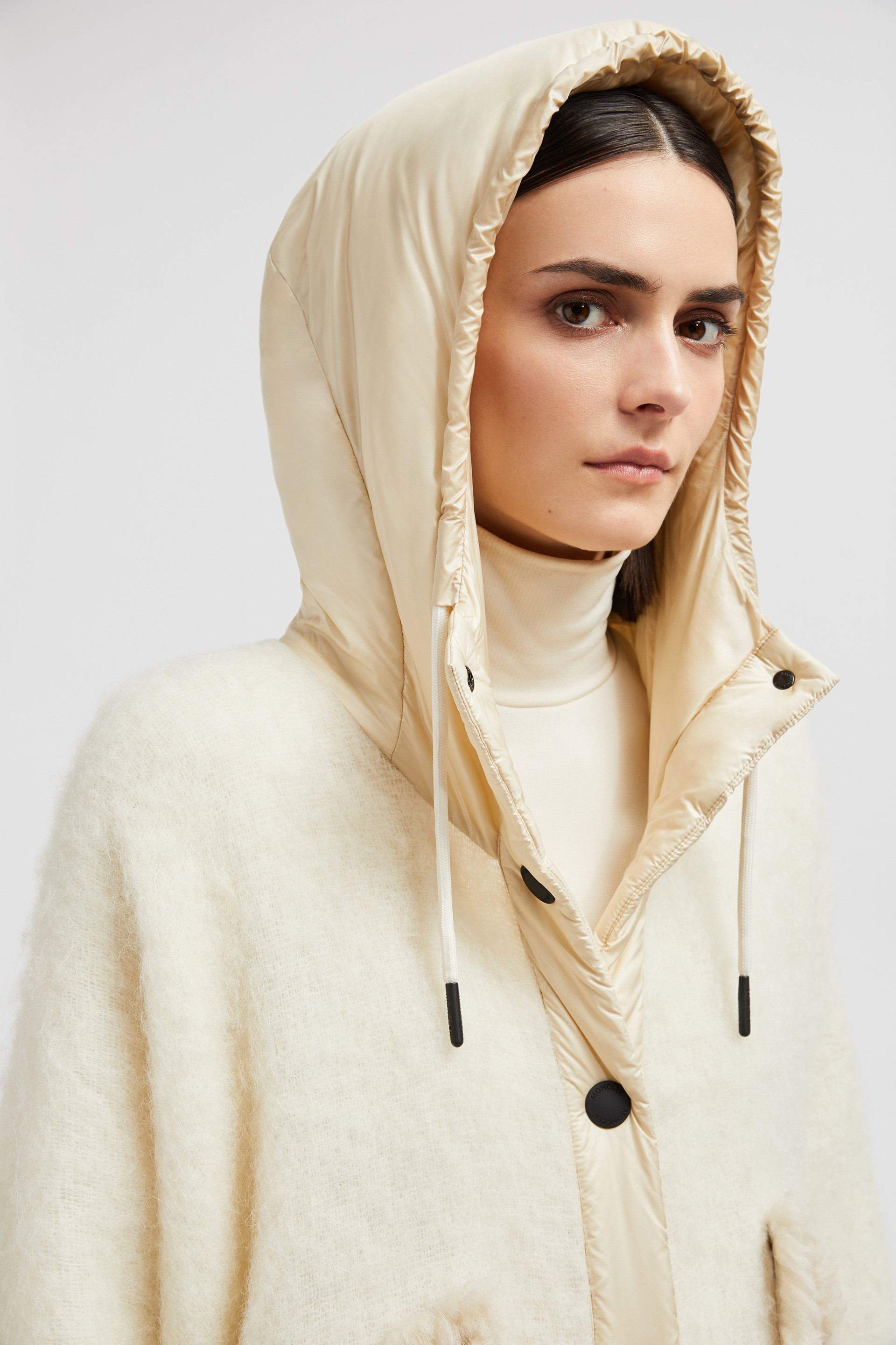 White Wool, Alpaca & Mohair Padded Hooded Shearling Cape - Capes for Women  | Moncler US