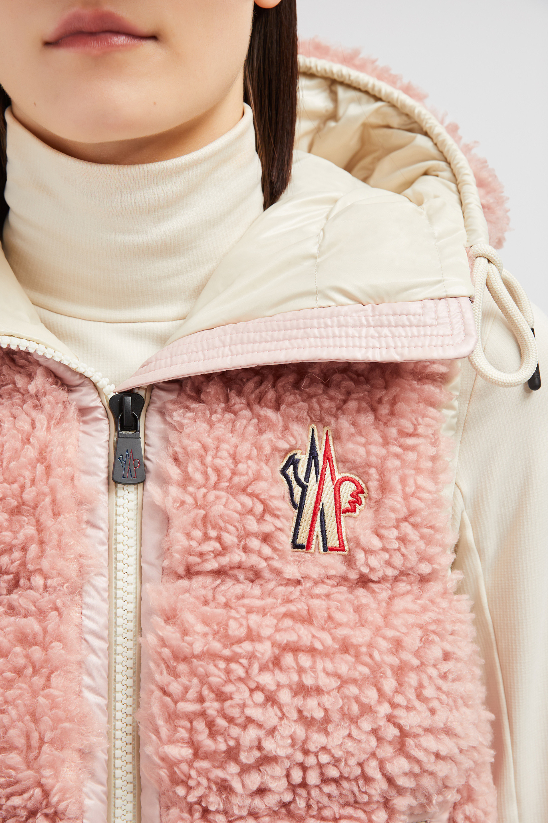 Moncler vest pink deals