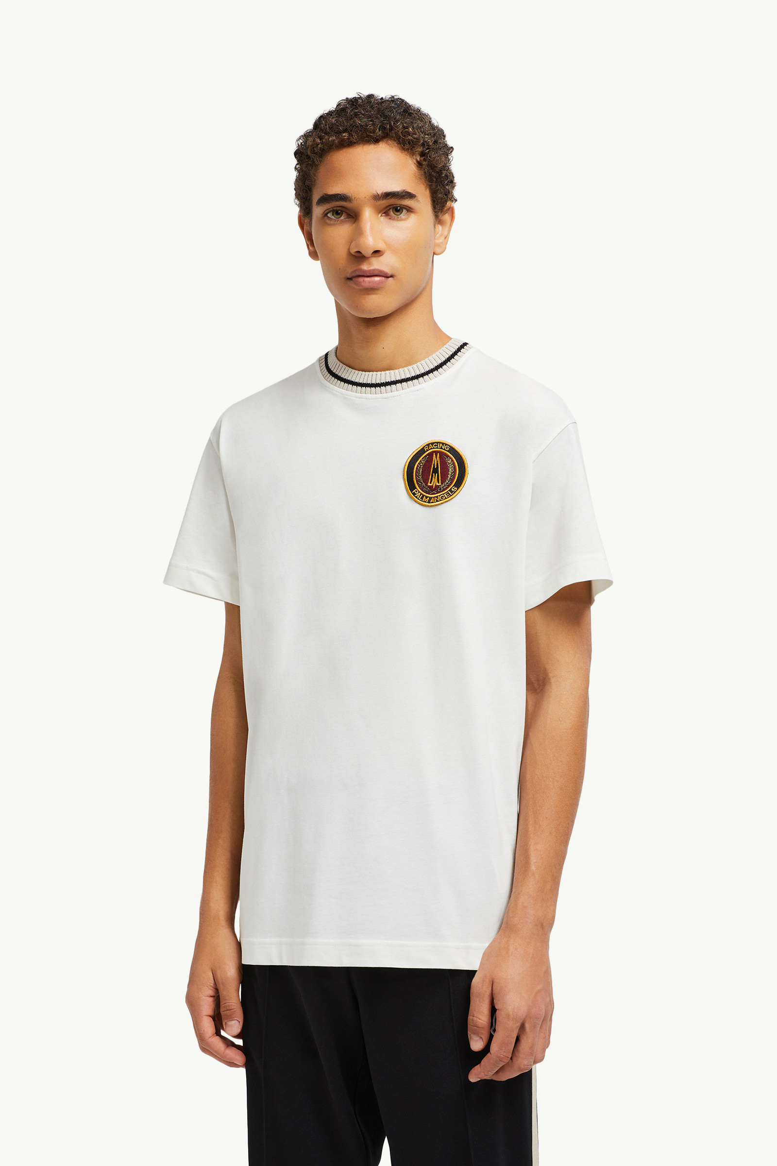 未使用級花柄MONCLER半袖Tシャツ認証済み確実正規品L~Mフロント