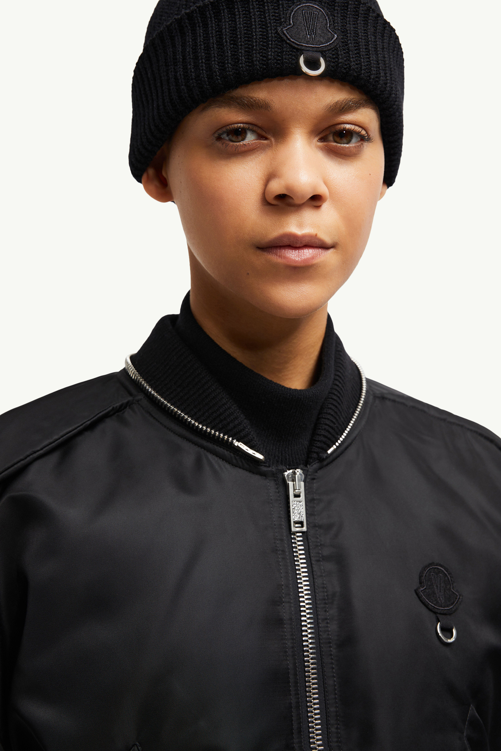 国内発送 関税込 AW MONCLER X WILLOW SMITH MALEK ジャケット ブラック Moncler x Willow Smith Malekショートダウン