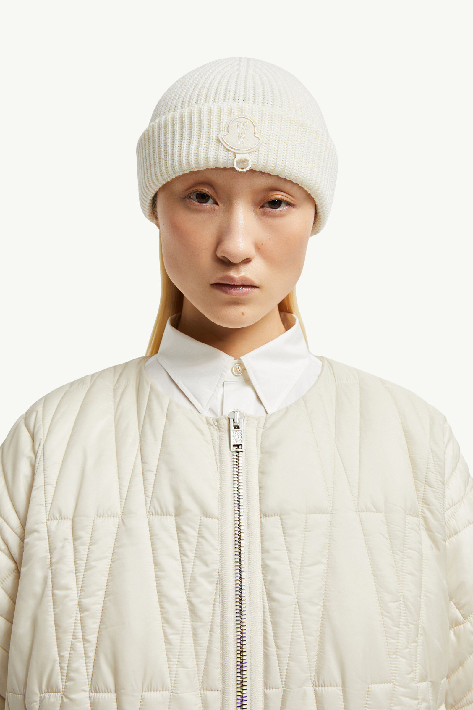 ホワイトアイボリー Moncler x Willow Smith Haissaショート