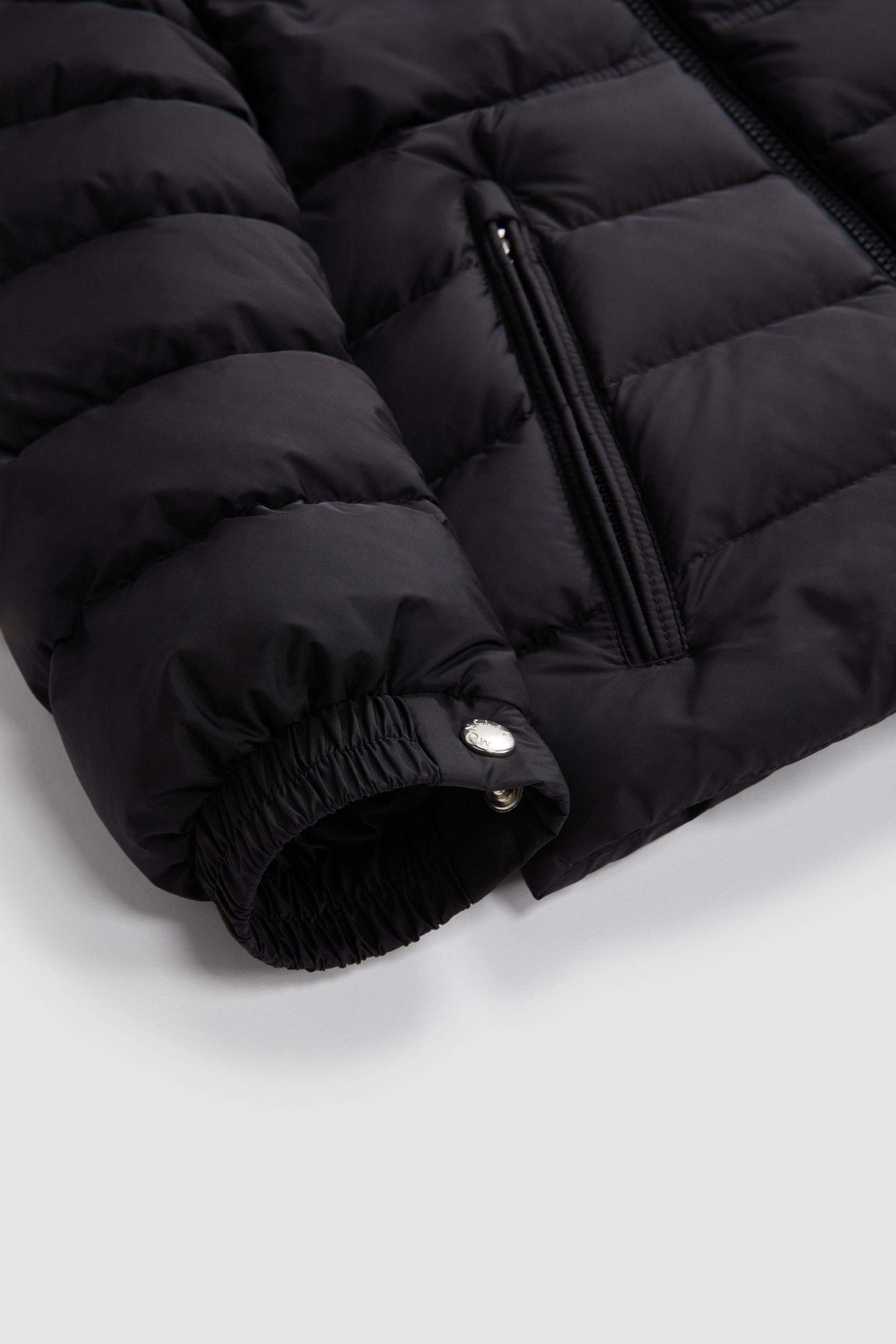 Black New Byronf Hooded Down Jacket - Down Jackets & Vests Black New Byronf Hooded Down Jacket - Down Jackets & Vests