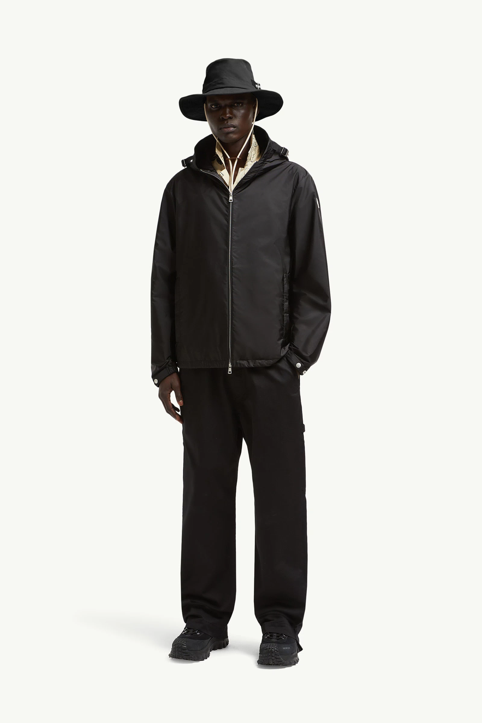 Remoray Hooded Windbreaker