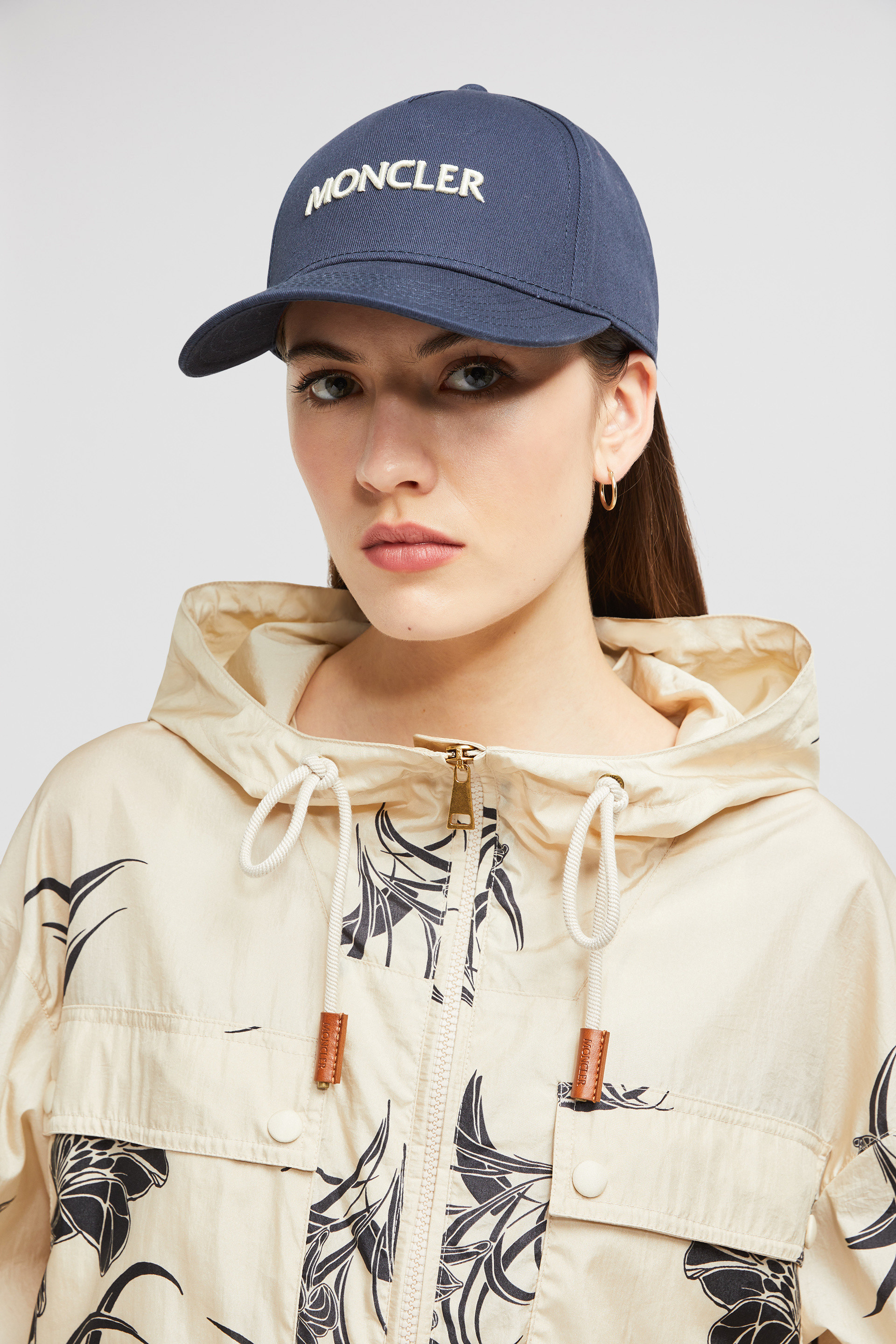 Hats & Beanies for Women - Accessories | Moncler CZ
