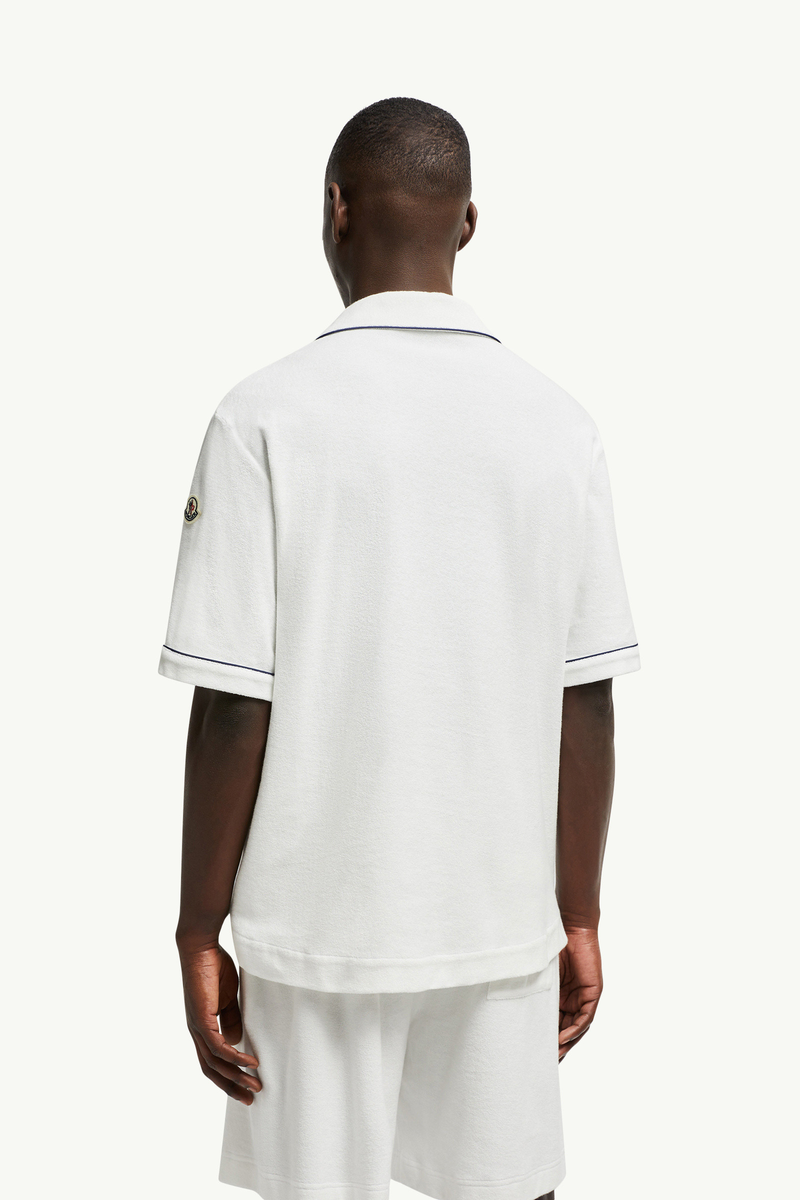 MONCLER タオル ショトスリフ シャツ CK10918A0002289AVN 034 MONCLER タオル ショトスリフ シャツ CK10918A0002289AVN 034