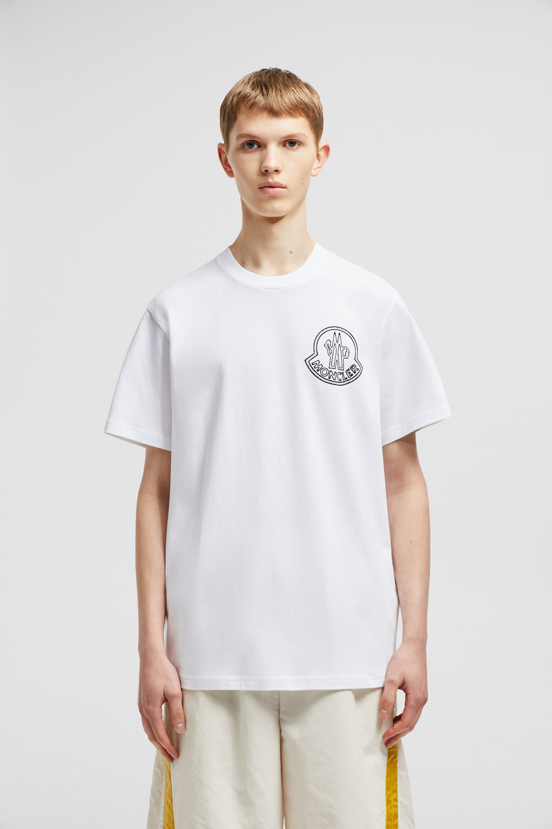 Polos & T-shirts for Men - Ready-To-Wear | Moncler FI