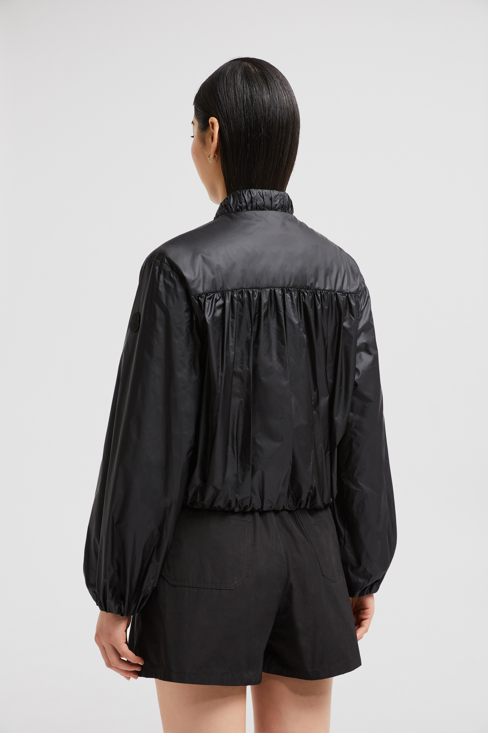 Lightweight Down Jackets for Women - Outerwear | Moncler JP