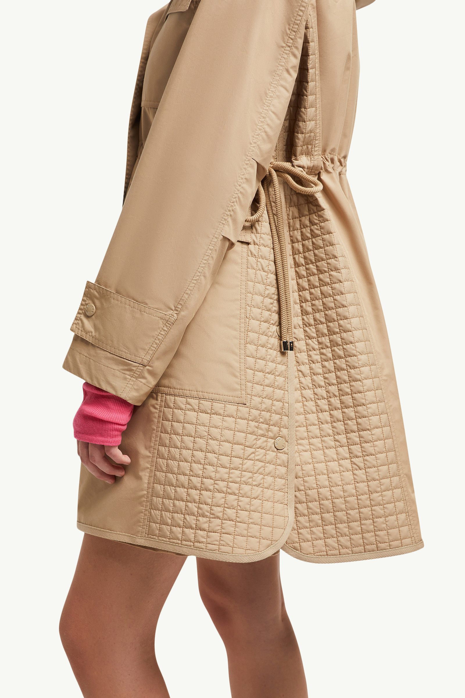 MONCLER 2025春夏 ロゴ付き フード付き3WAYダウンコート MEUDON MONCLER 2025春夏 ロゴ付き フード付き3WAYダウンコート MEUDON