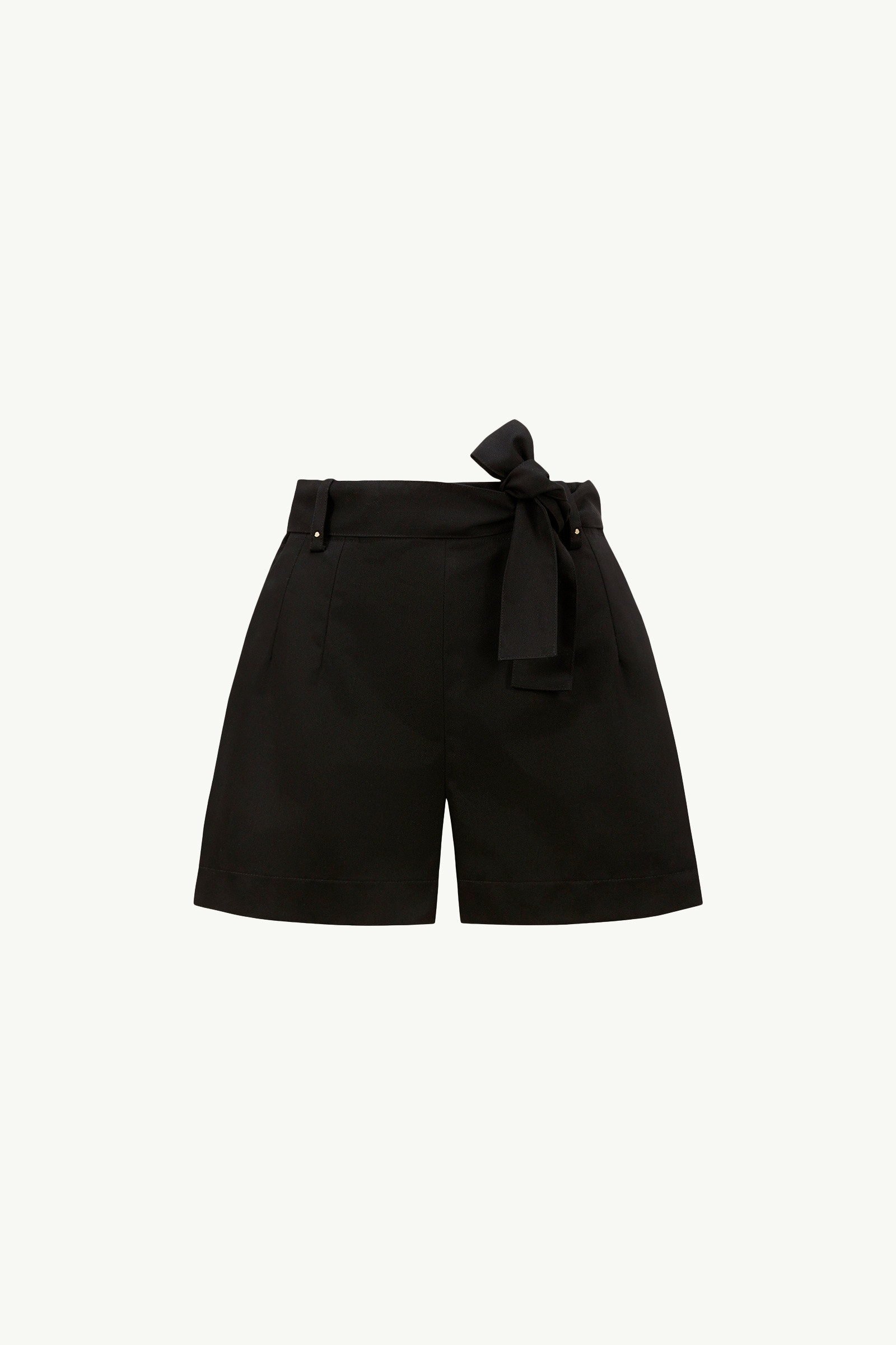ショートパンツ MONCLER Women Shorts  Burmudas 093 8H000 11 89A1K999 Black Black Gabardine Shorts - Pants & Shorts for Women | Moncler US