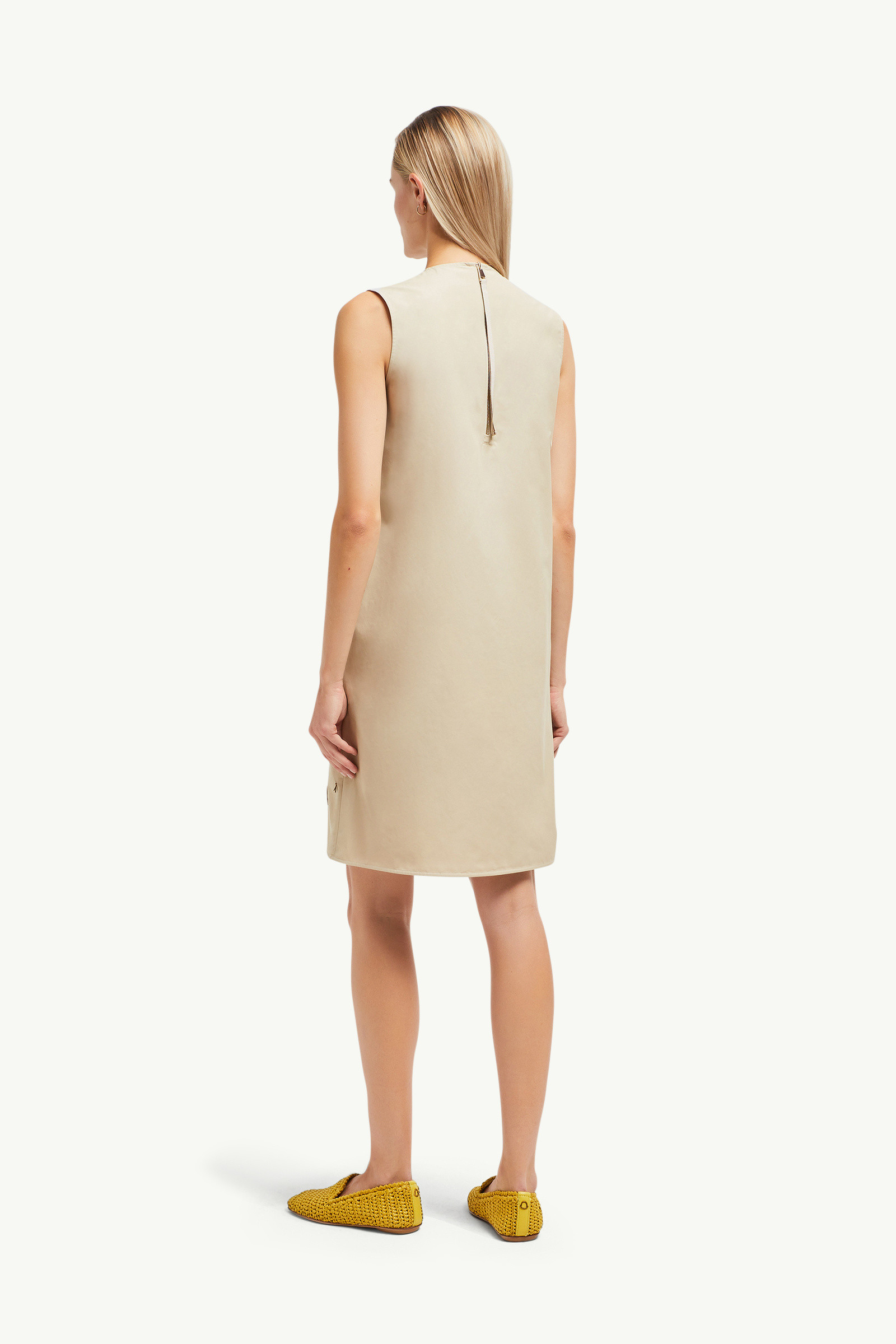 Moncler ドレス Beaded Mini Dress 関税込 Moncler Flared Mini Dress | Black | FARFETCH