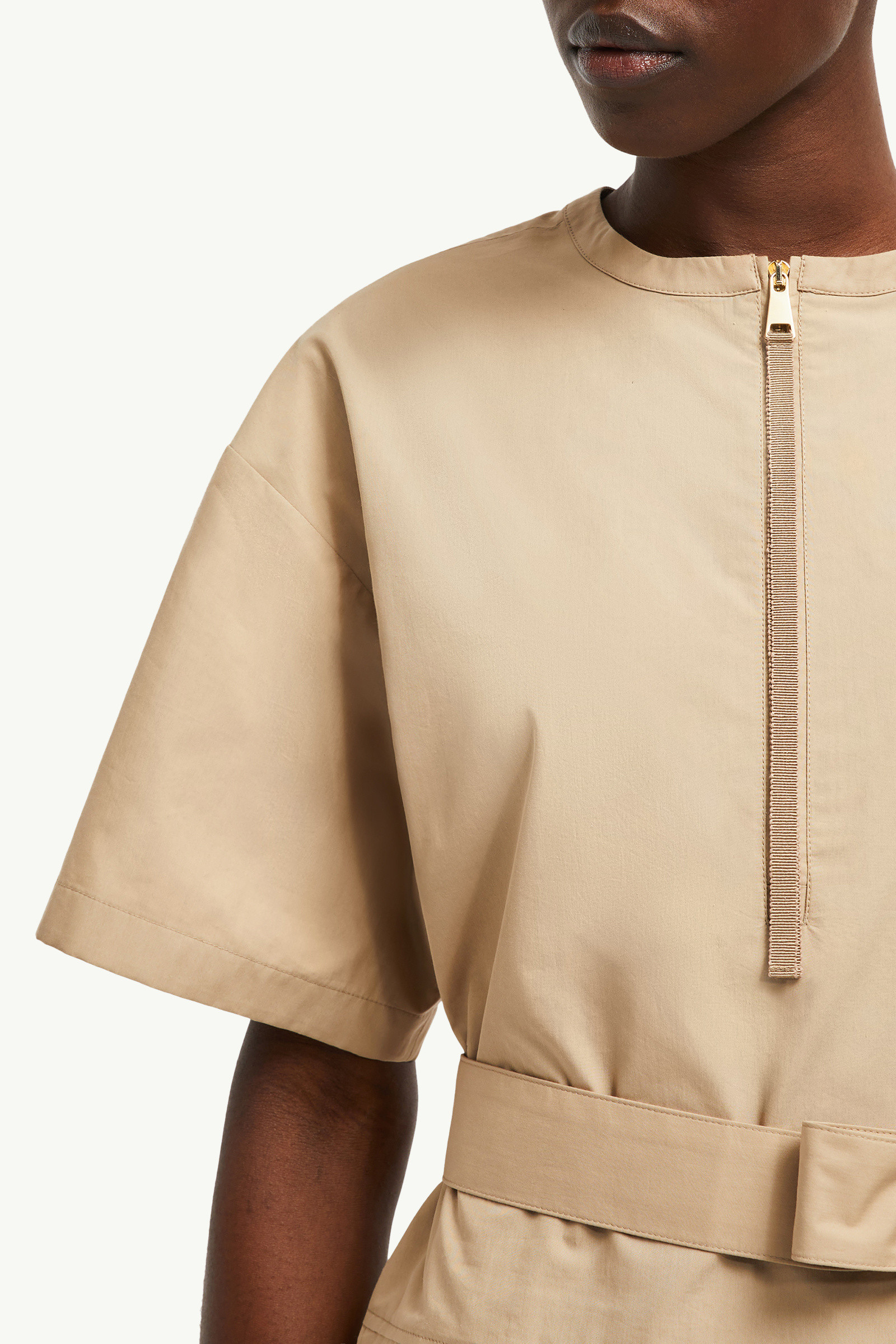 【MONCLER】Beltedミニドレス Beige Belted Mini Dress - Dresses for Women | Moncler MT
