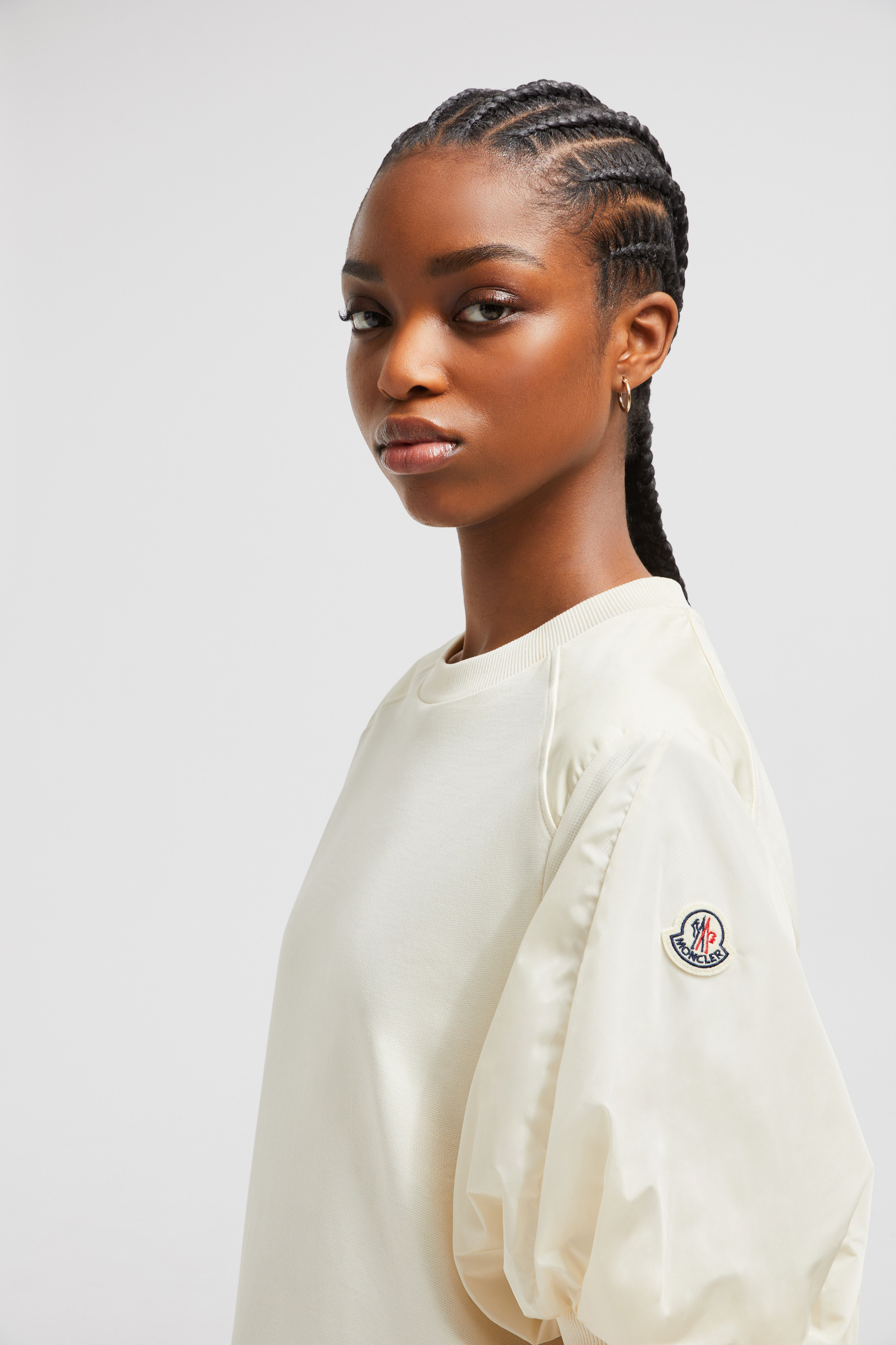 Tops & T-Shirts for Women - Ready-To-Wear | Moncler KR Tops & T-Shirts for Women - Ready-To-Wear | Moncler KR