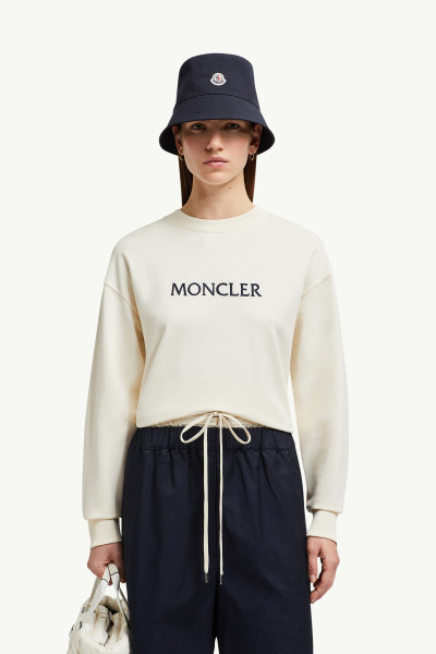 【関税込み】Moncler ホワイト ロゴ刺繍 スウェットシャツ モンクレール MONCLER 刺繍ロゴ スウェットシャツ プルオーバー