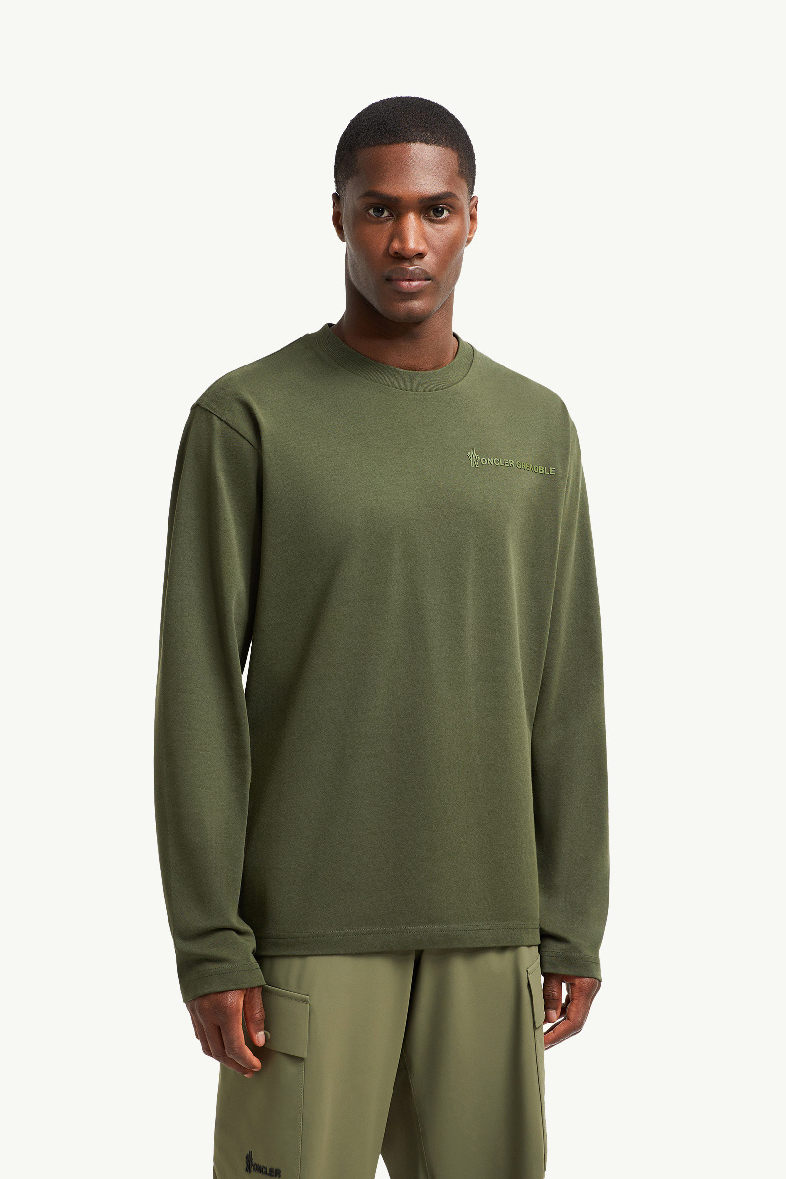 MONCLER オリーブグリーン 長袖Tシャツ