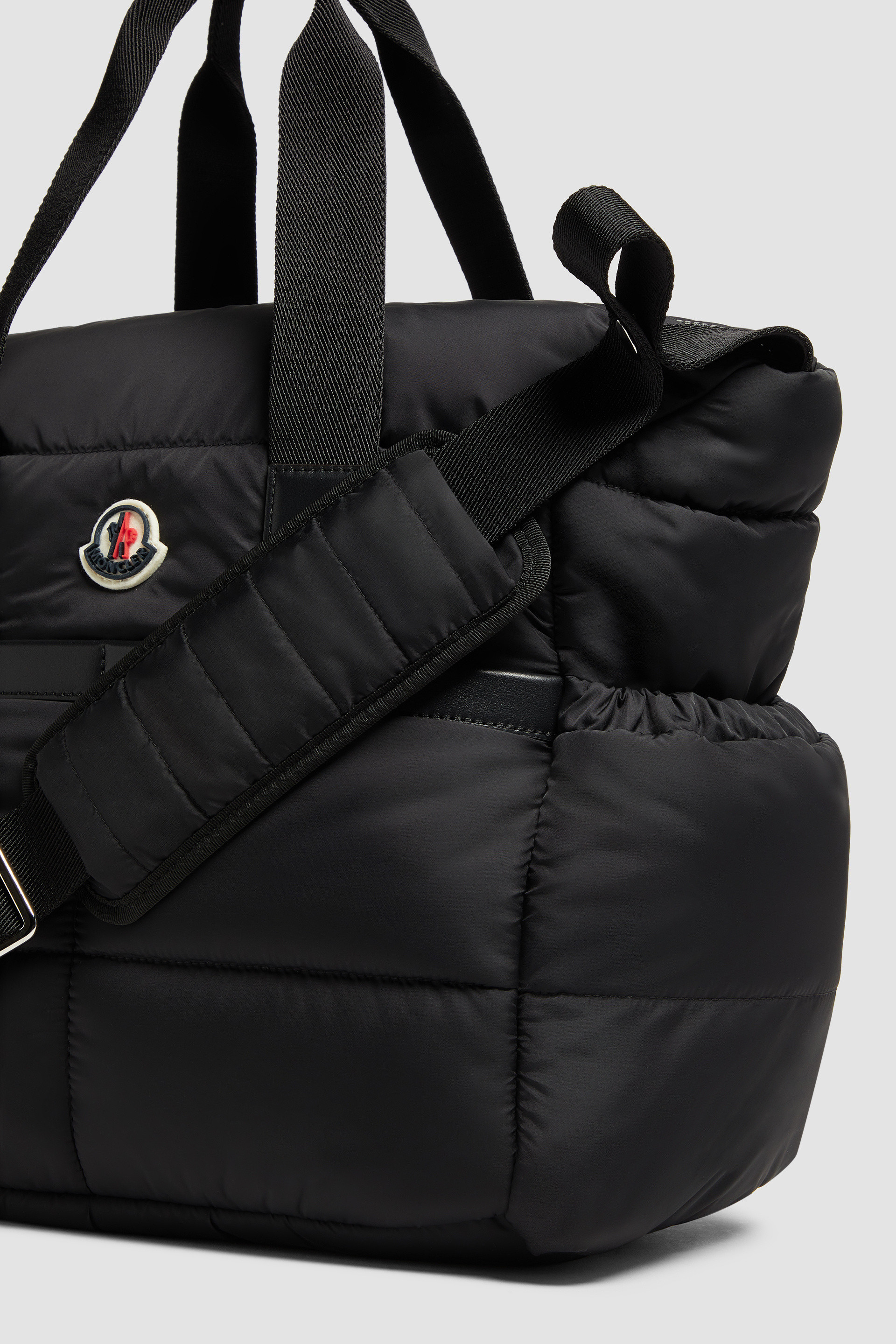 Moncler Marne Shopping bag モンクレール ブラック ダウン ショッピング トート バッグ 縦32cm 横36cm  マチ16cm 美品 ユニセックス｜ブランド別