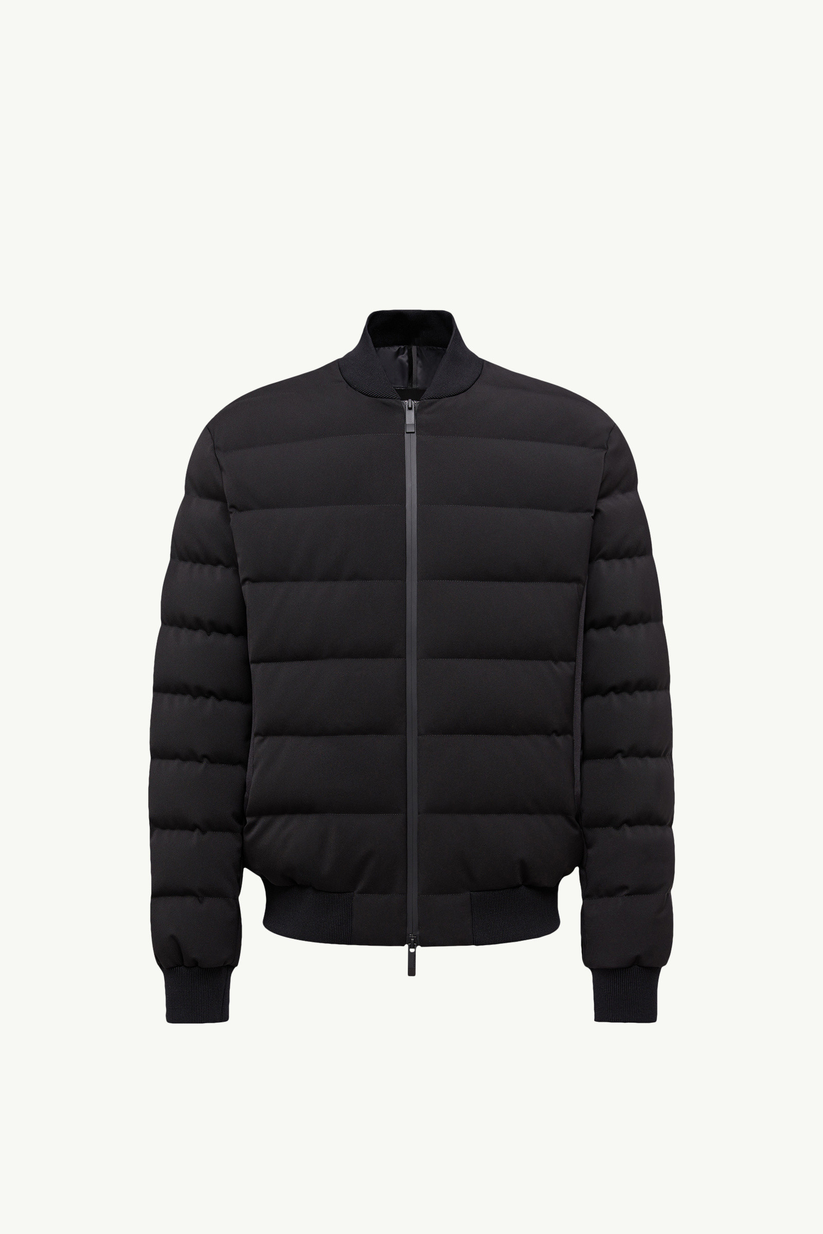 【MONCLER】モンクレール Cerces ショート ダウン ジャケット ブラック Cirerダウンジャケット : ショートダウンジャケット