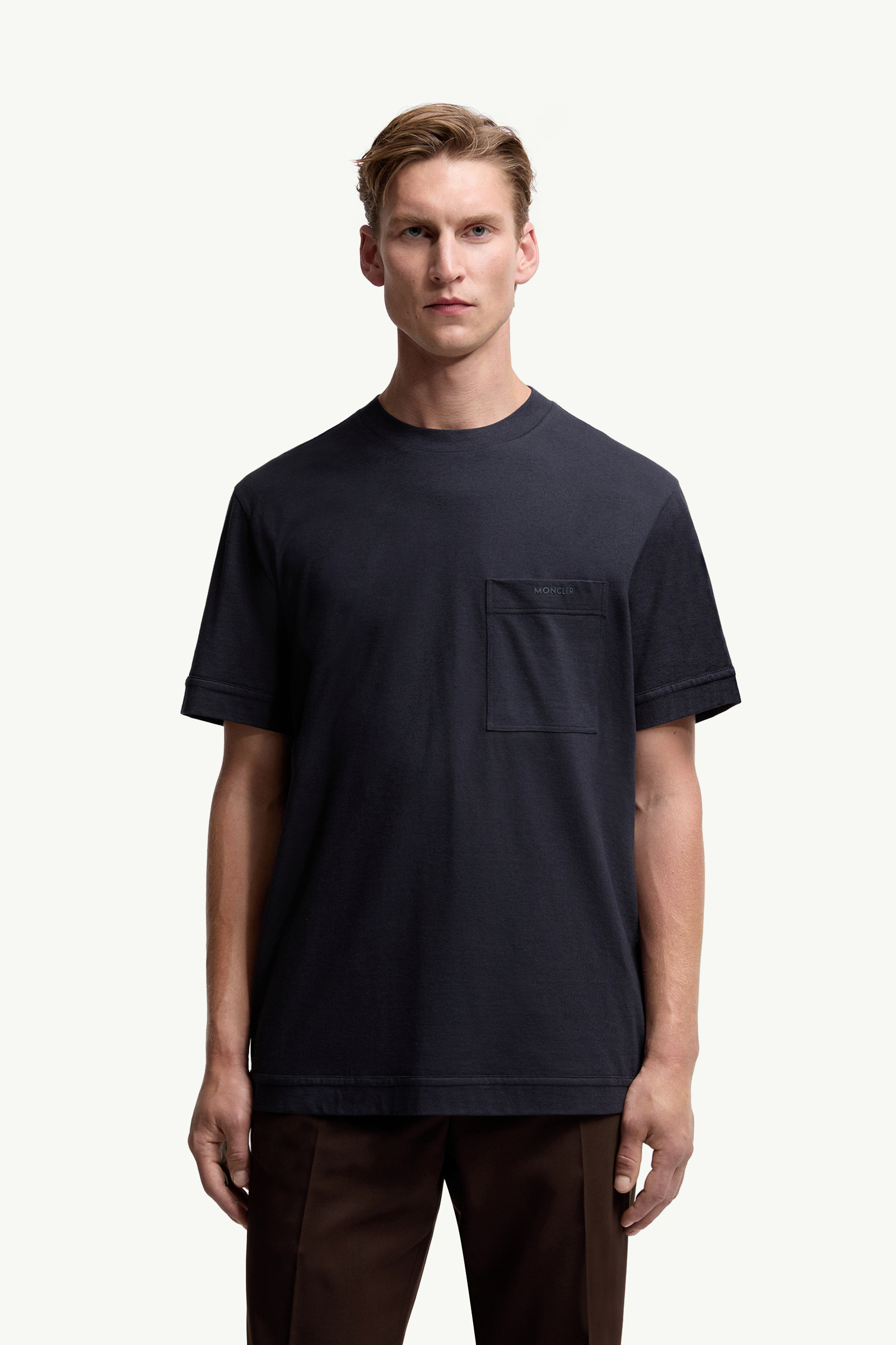 即発MONCLER Tシャツ 8C00035 780ネイビー MONCLER モンクレール Tシャツ 8C00035 780ネイビー メンズ 半袖
