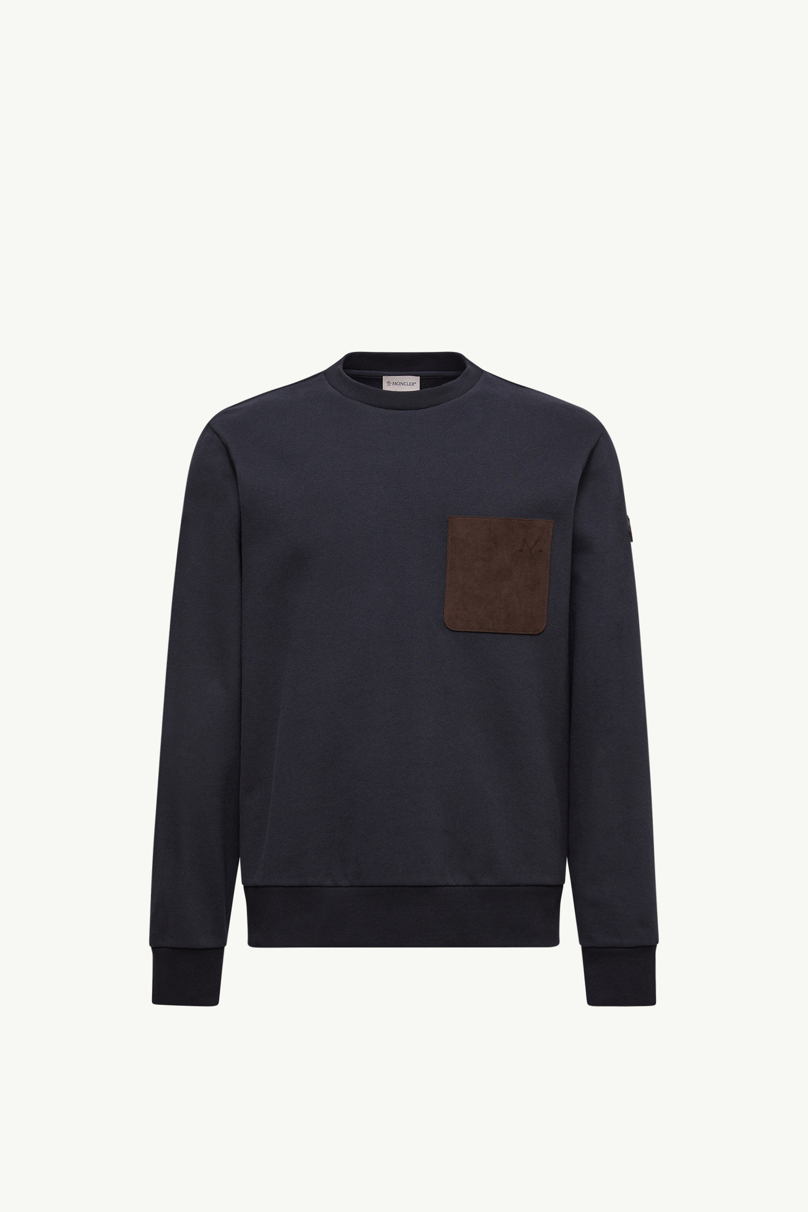 MONCLER｜ROUND NECK KNITS (9C00011 M6329 82E) Moncler Sweater with logo | Men's Clothing | Vitkac