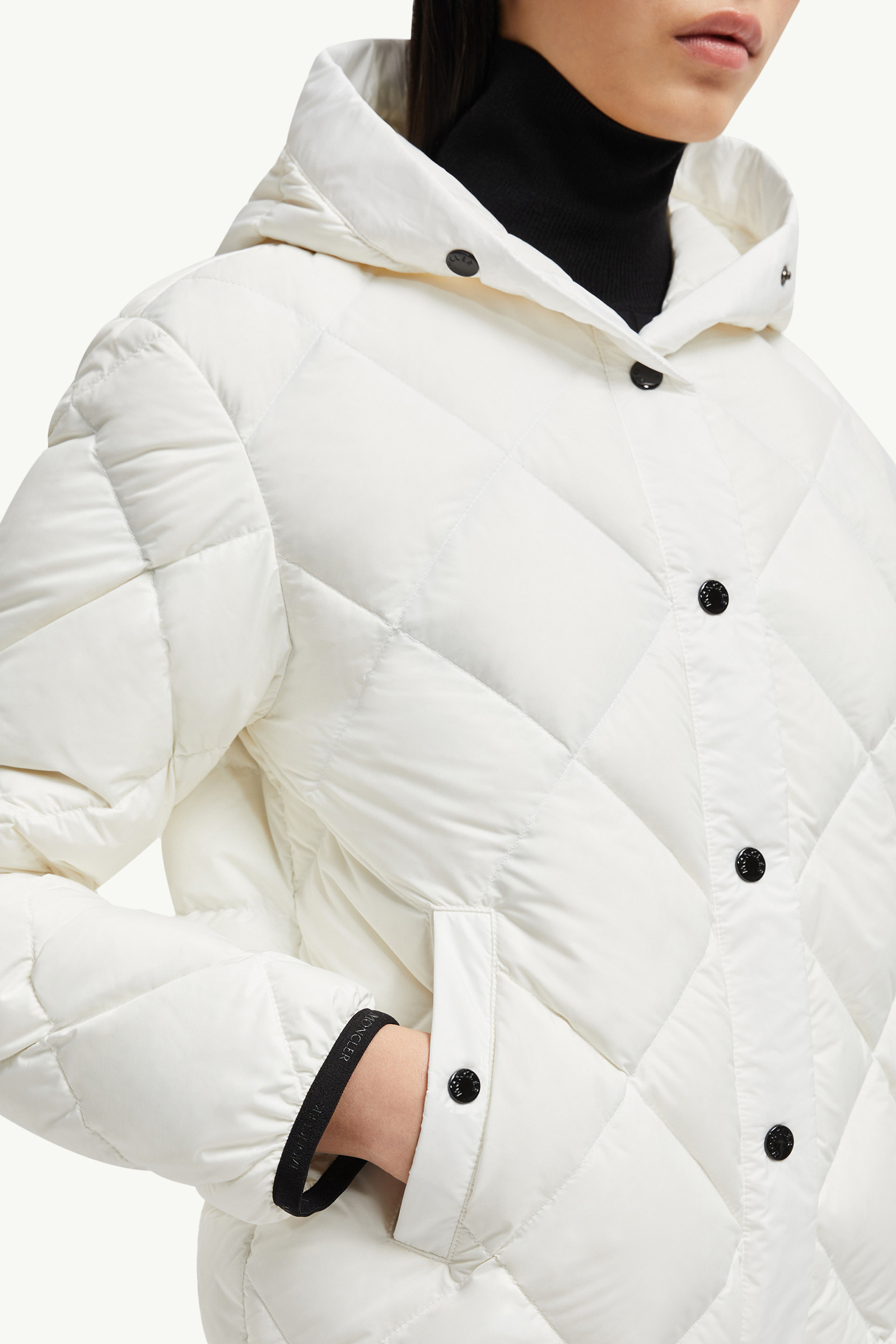 ホワイト Arvouin Hooded Diamond-Quilted Short Down Jacket
