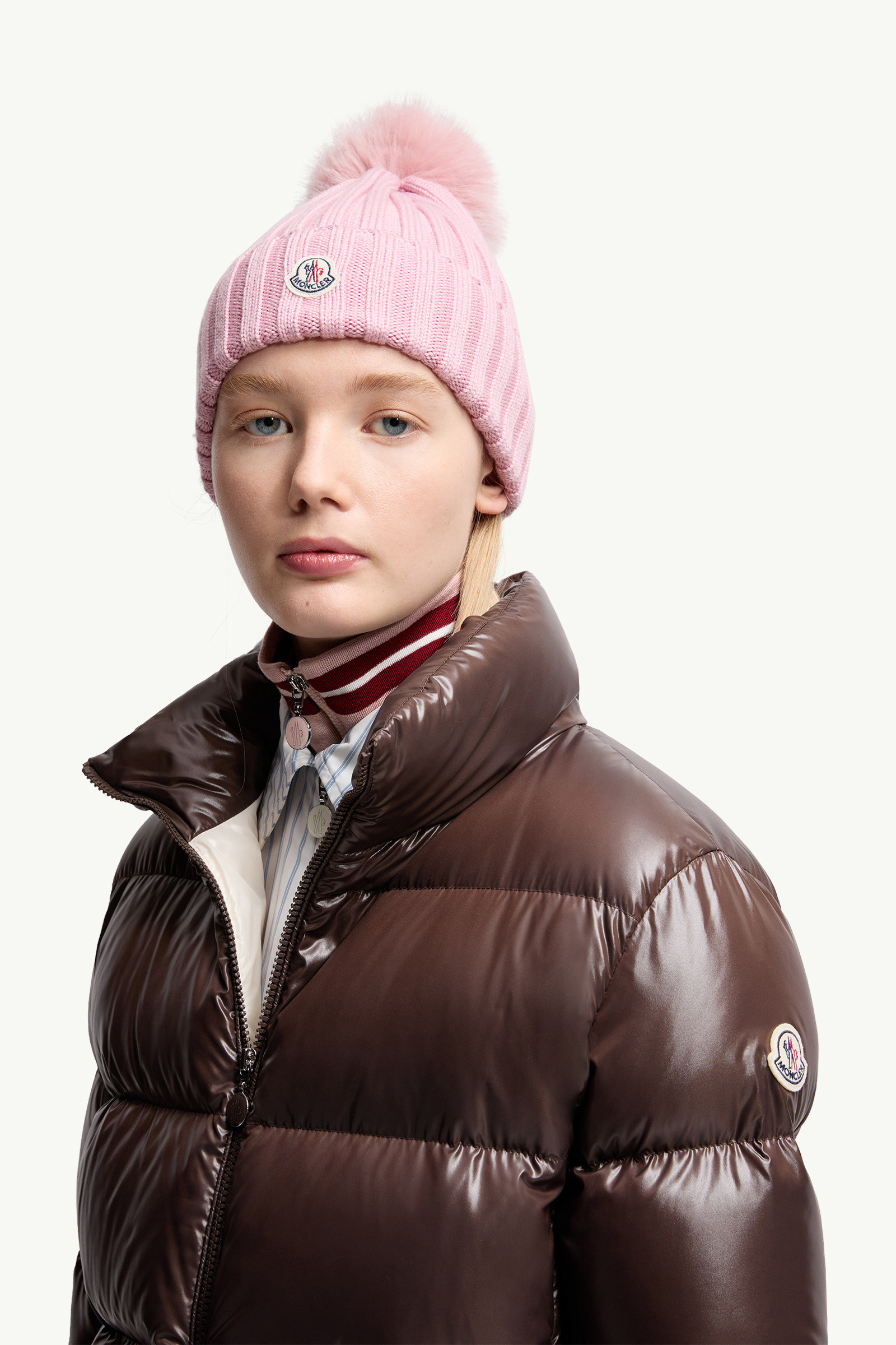 【関税&送料込】Moncler Grenoble Dark Pink Wool Beanie Hat Moncler Beanie in Pink | FWRD