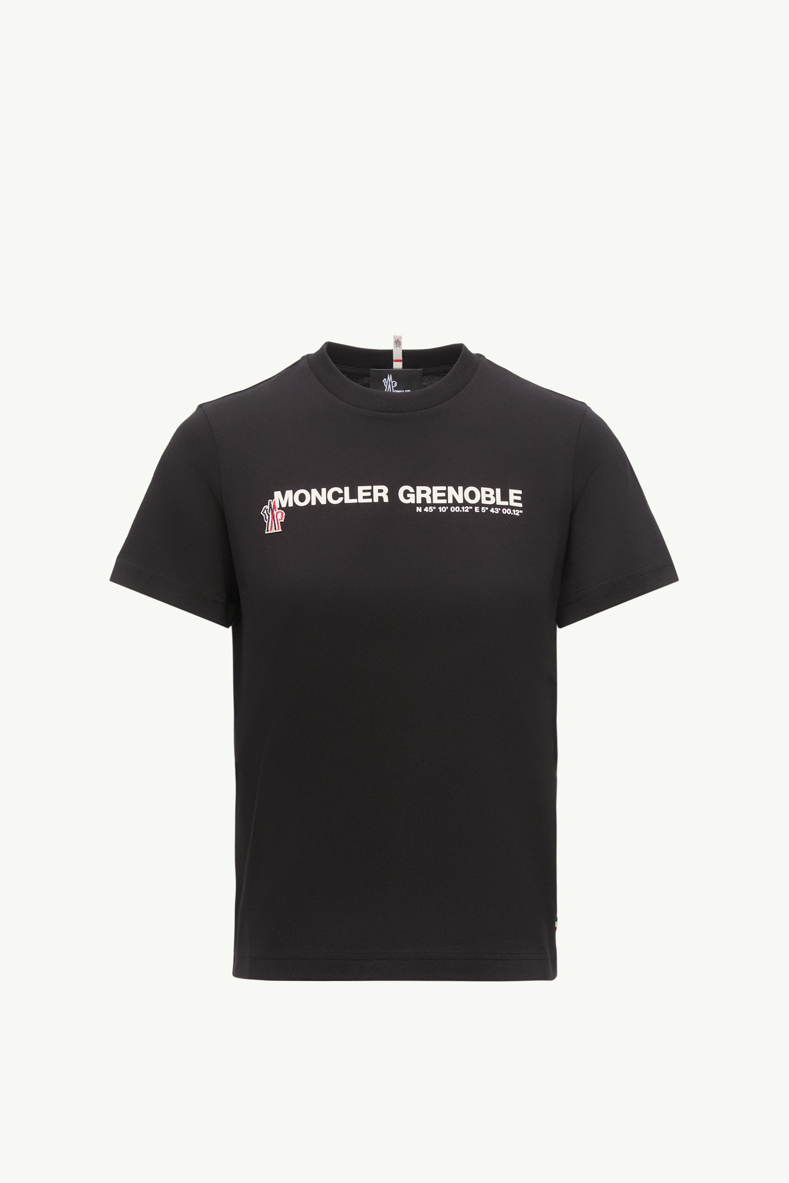 Moncler Grenoble Women Apres Ski & Mountain Outfits | Moncler