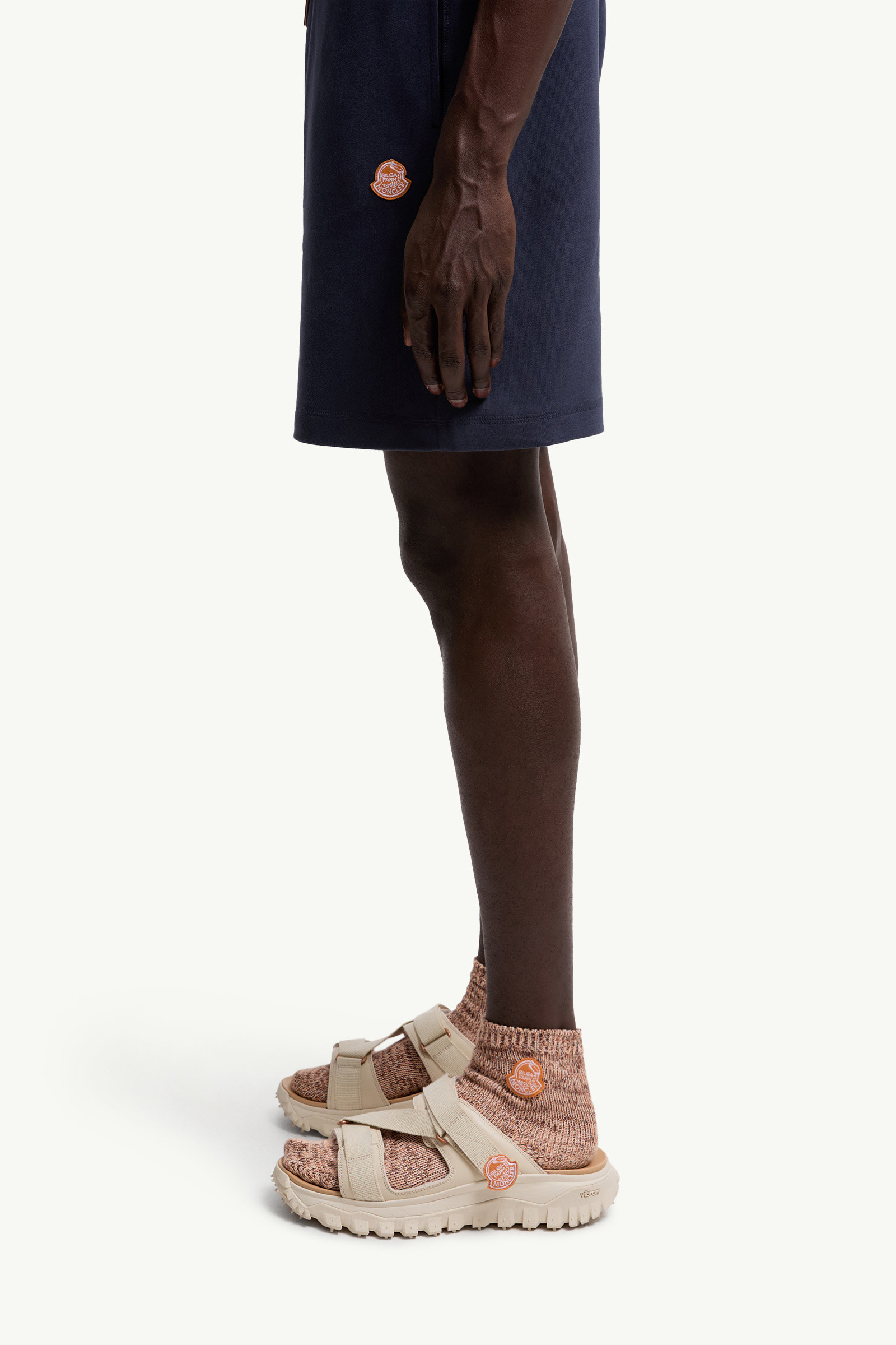 MONCLER GENIUS X GILGA FARM BY DONALD GLOVER ショートパンツ ネイビーブルー Moncler x Gilga Farm by Donald Glover