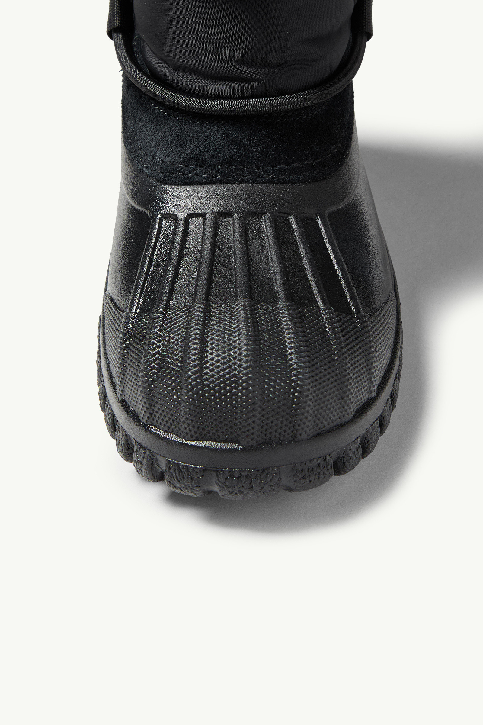 MONCLER GRENOBLE 2022/23新作キッズ ロゴ付きネックウォーマー MONCLER GRENOBLE 2022/23新作キッズ ロゴ付きネックウォーマー