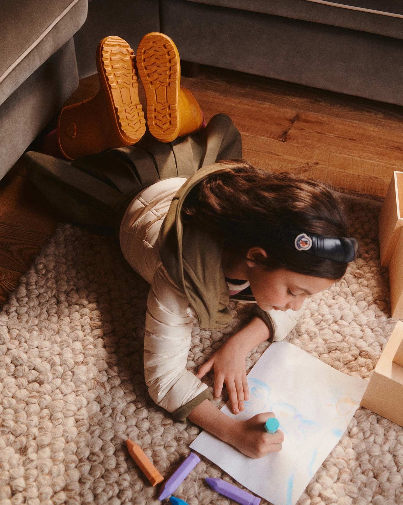 Children Shop now on Moncler's website
