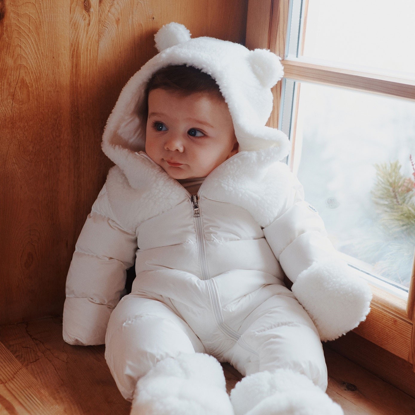 Children Shop now on Moncler's website