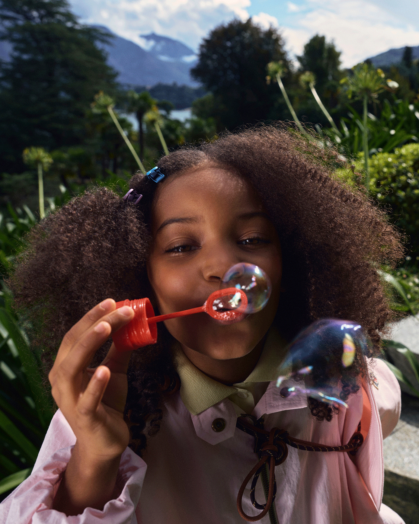 Children Shop now on Moncler's website